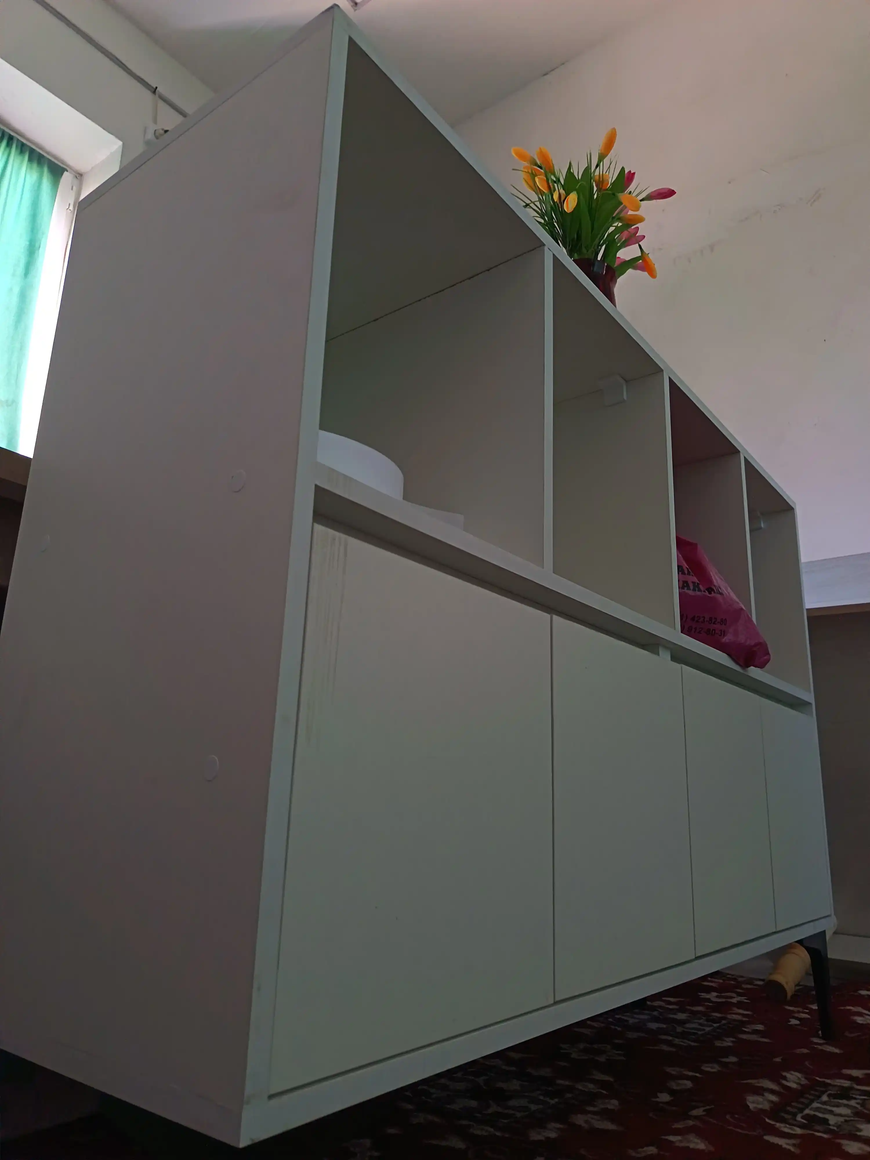 K 05 1T 80x120x30 / 35 sm Komod tumba Rossiya LDSP materiali, yig'ilgan holatda