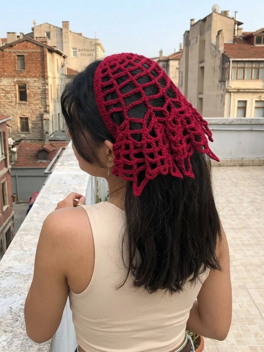 Spider-Man бандана — красная вязаная ажурная бандана в стиле Pinterest - 