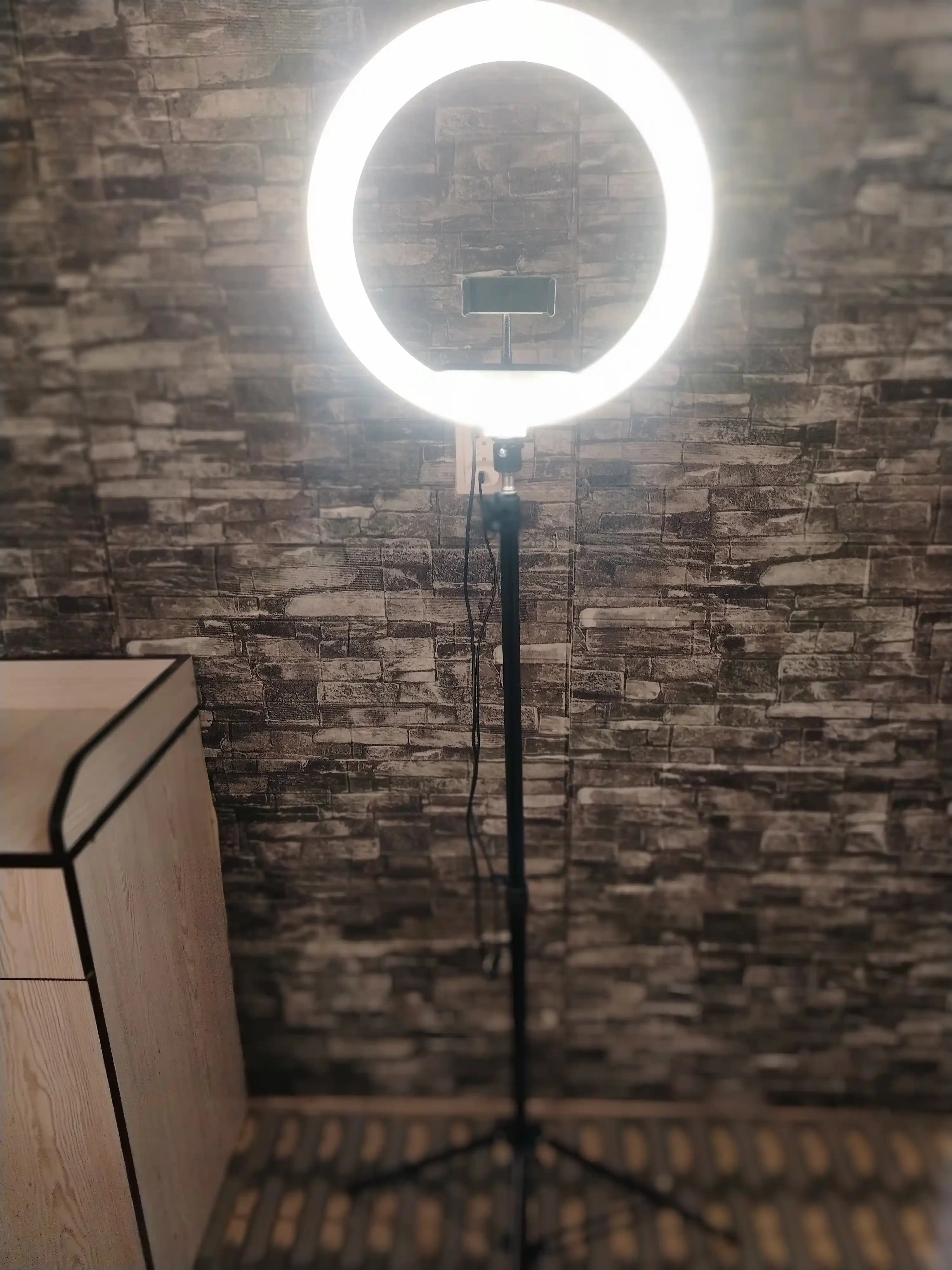 33 Sm RGB Halqasimon Lampa, 2 m Shtativ, Telefon Tutqichi va RGB Rejimlar