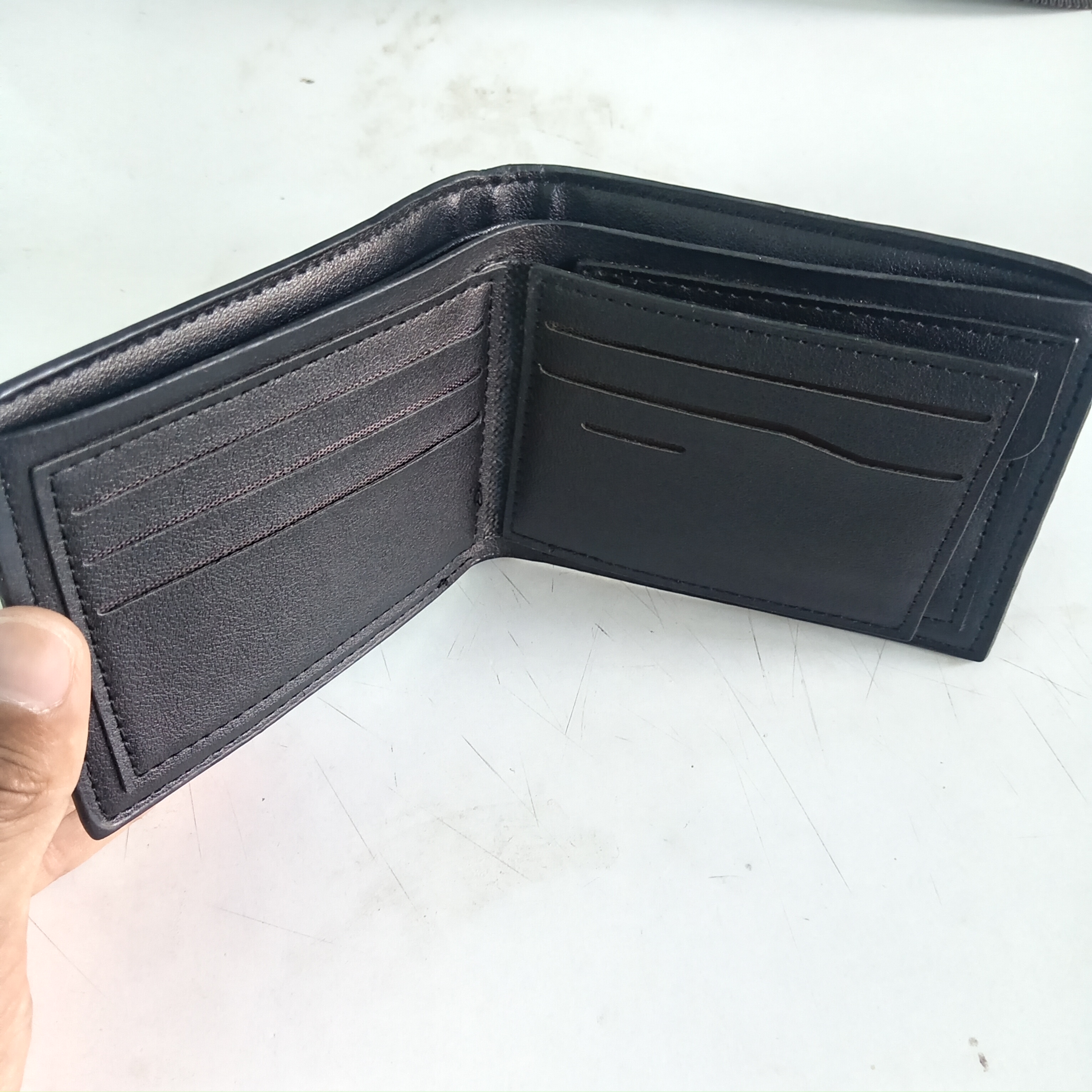 Мужской кошелек Montero Classic Wallet B3