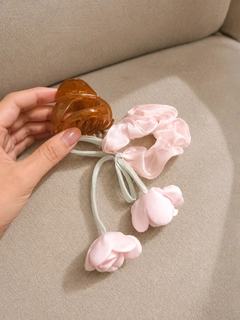 Розовый