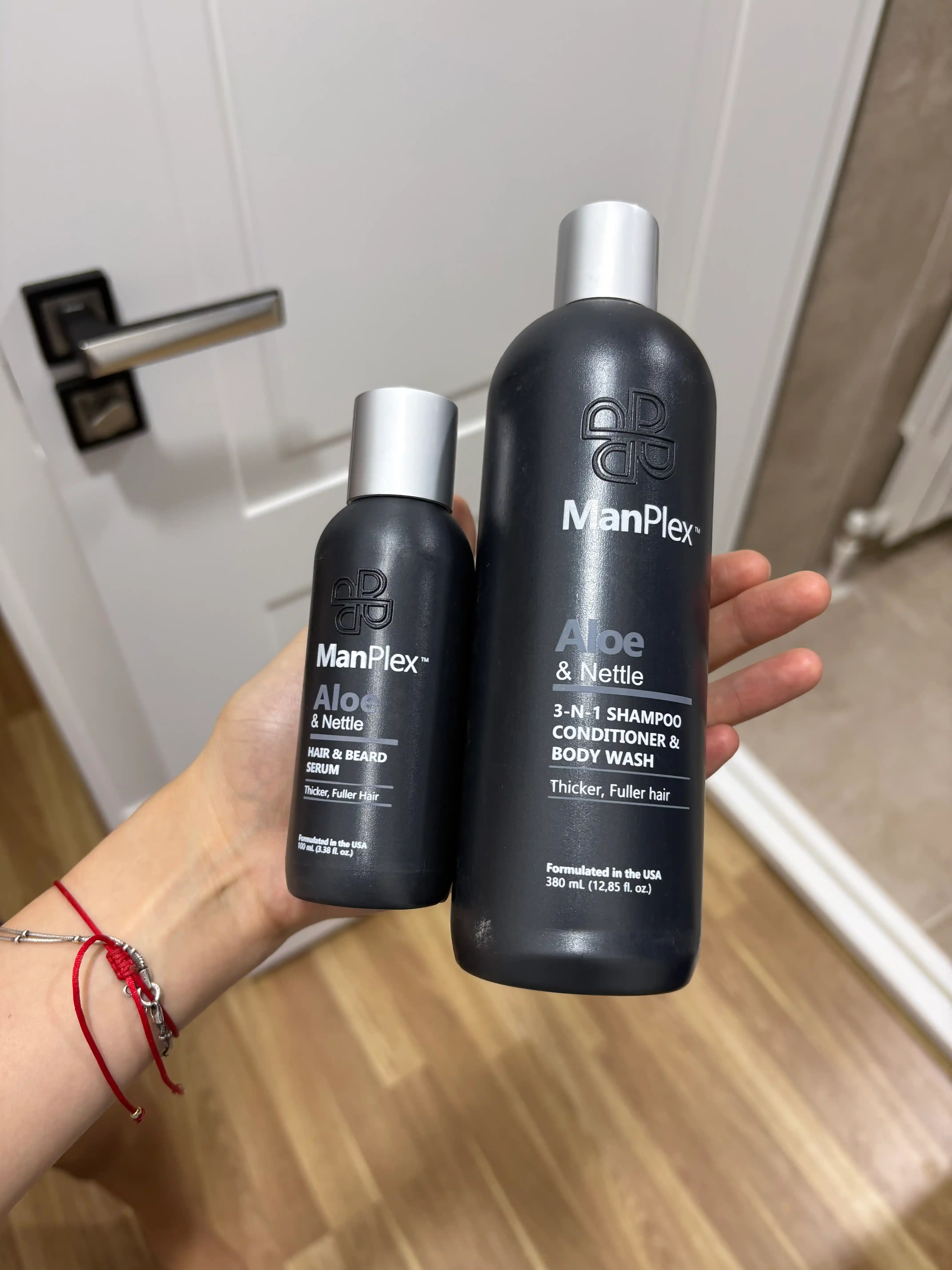 Erkaklar uchun yuvilmaydigan soch va soqol zardobi ManPlex Aloe & Nettle, 100 ml
