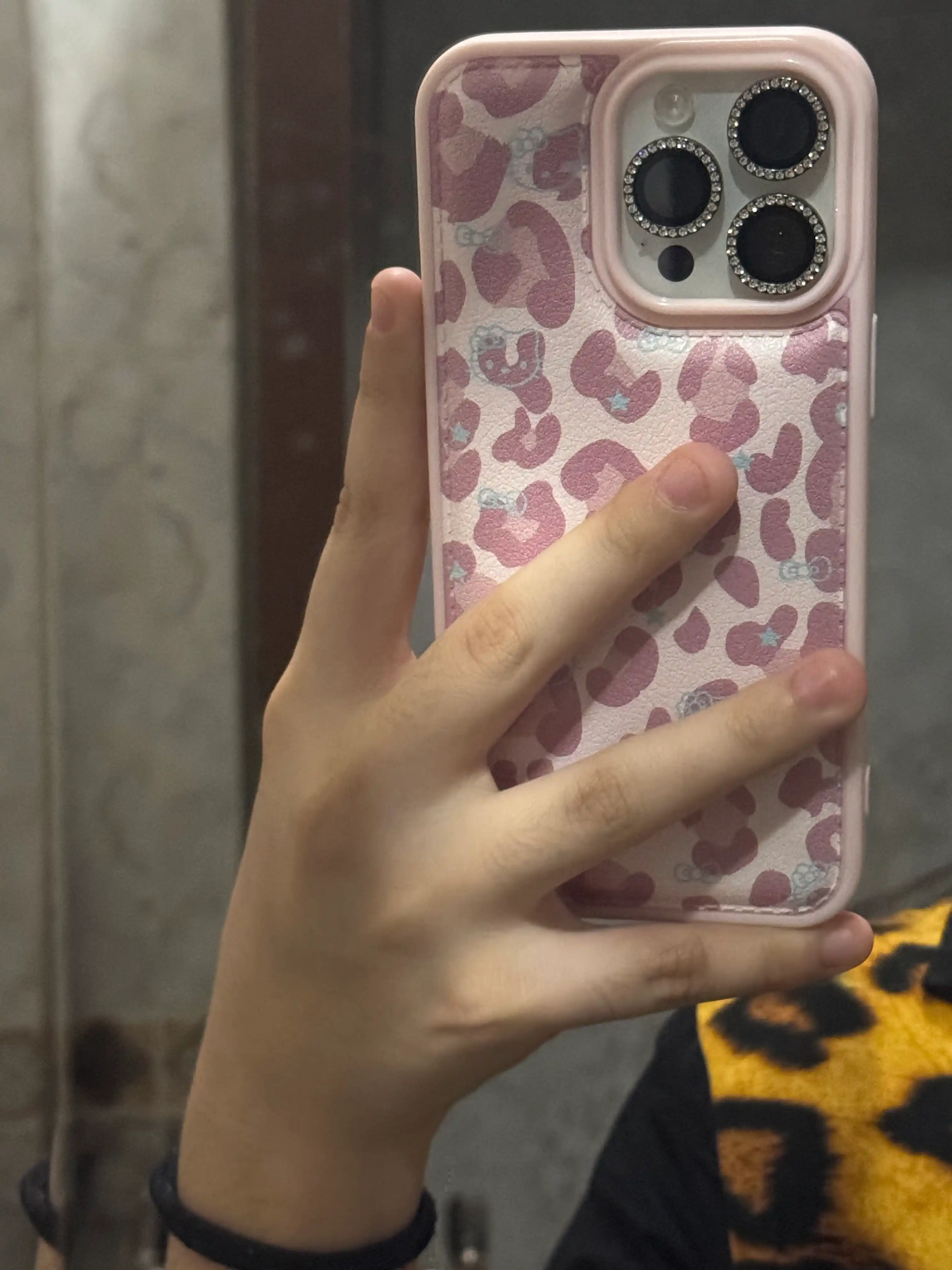 IPhone 11, 12, 13 mini, 14, 15, 16, 17 Pro, Pro Max kameralari uchun himoya oynasi