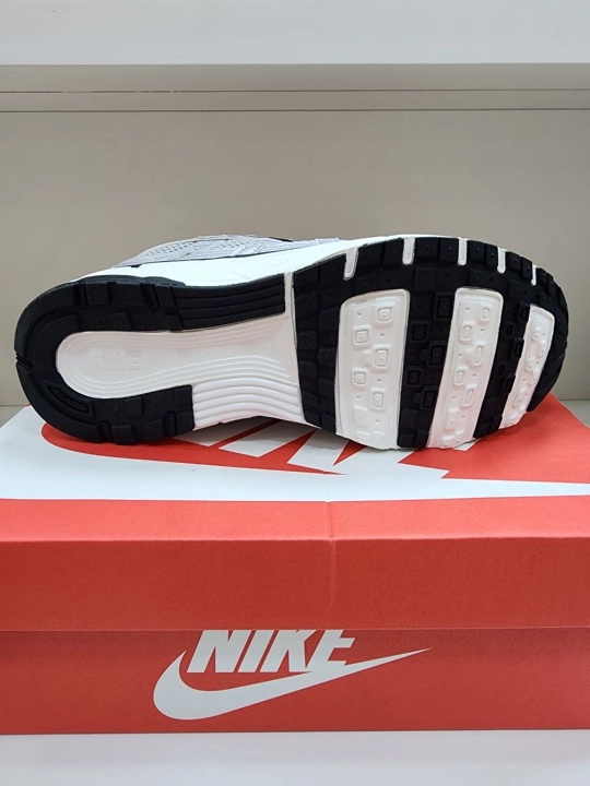 P 6000 NIKE кроссовки мужские