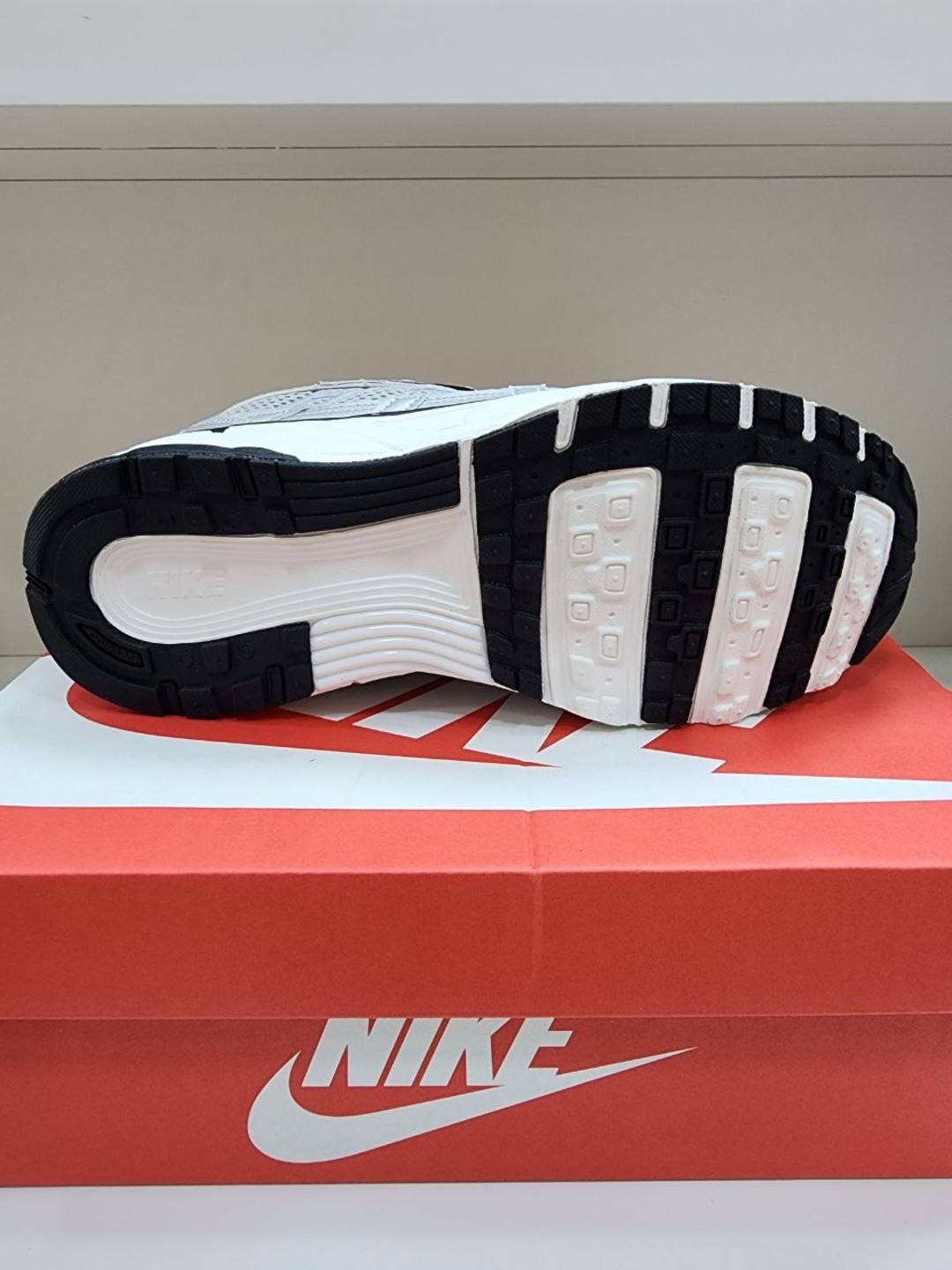 P 6000 NIKE кроссовки мужские