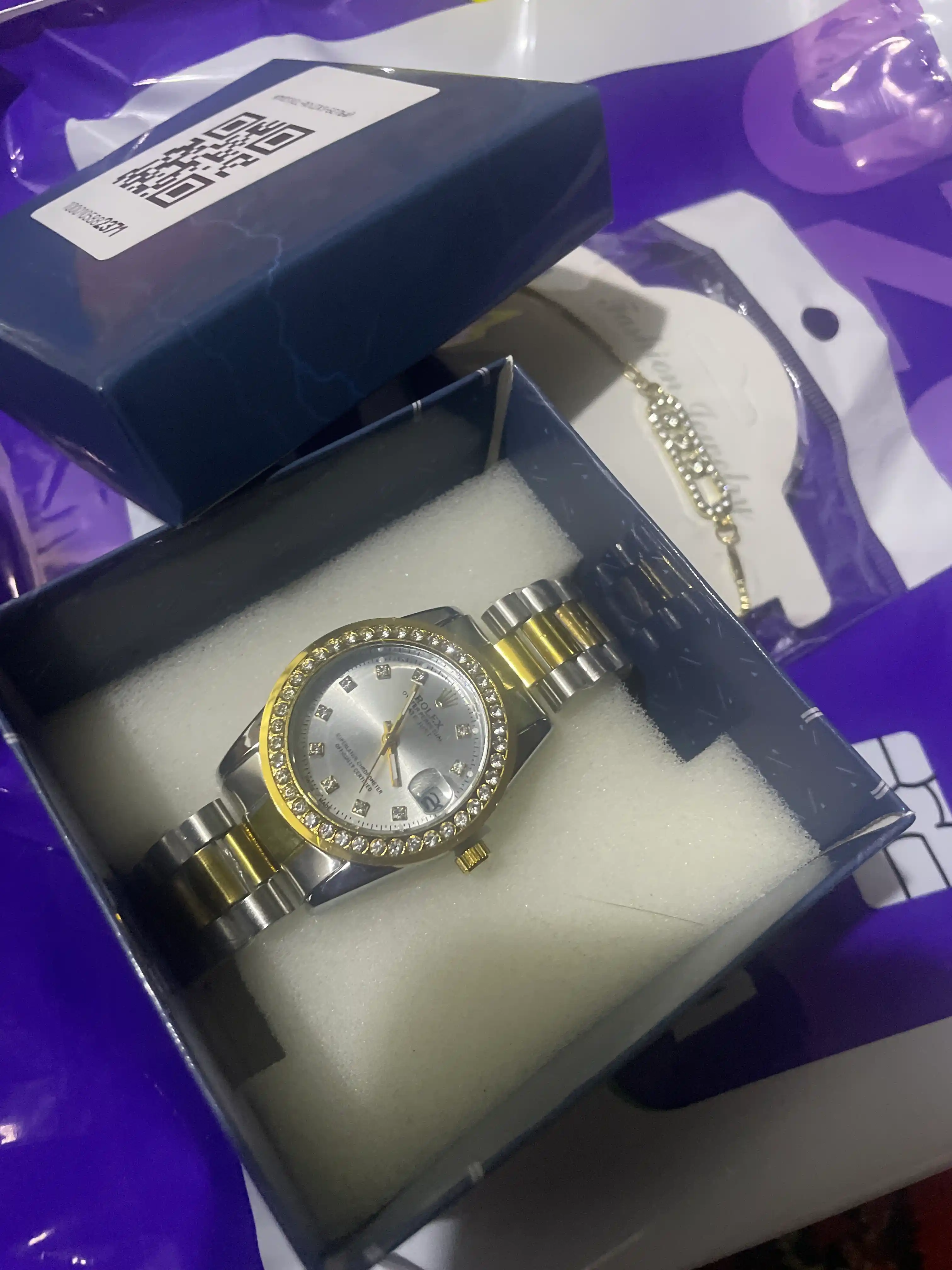 Ayollar uchun qo‘l soati Rolex Datejust, yashil siferblatli, braslet sovg‘a bilan