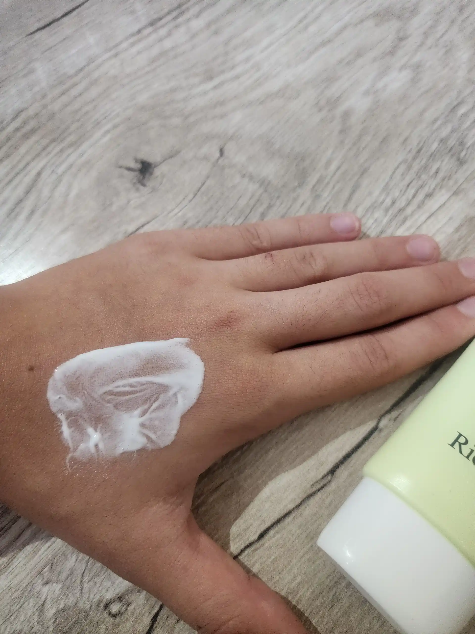 Ricocell UV-Shield Pro ежедневный солнцезащитный крем для взрослых и детей