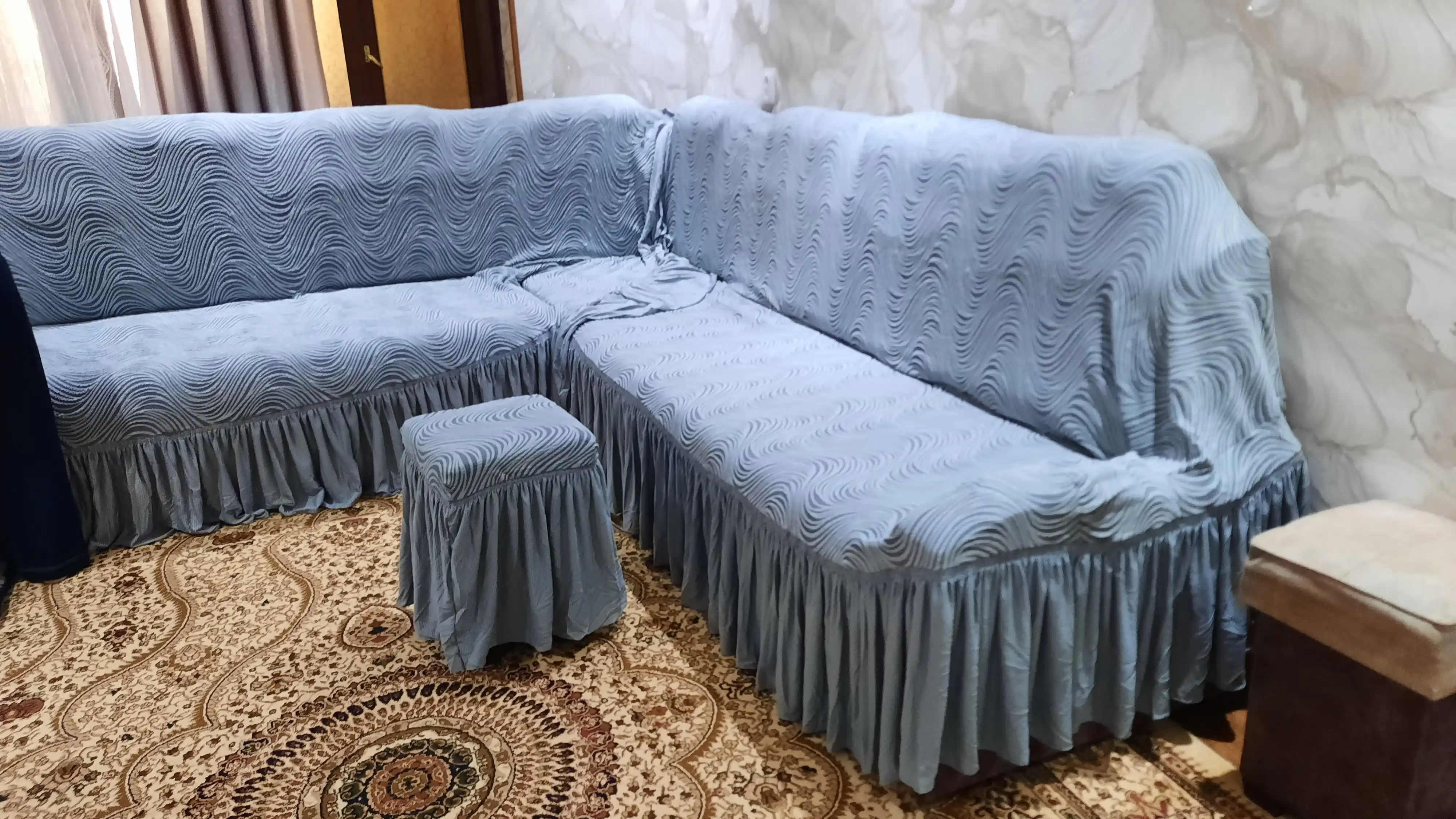 Универсальный чехол для кухонного уголка с 2-мя пуфиками