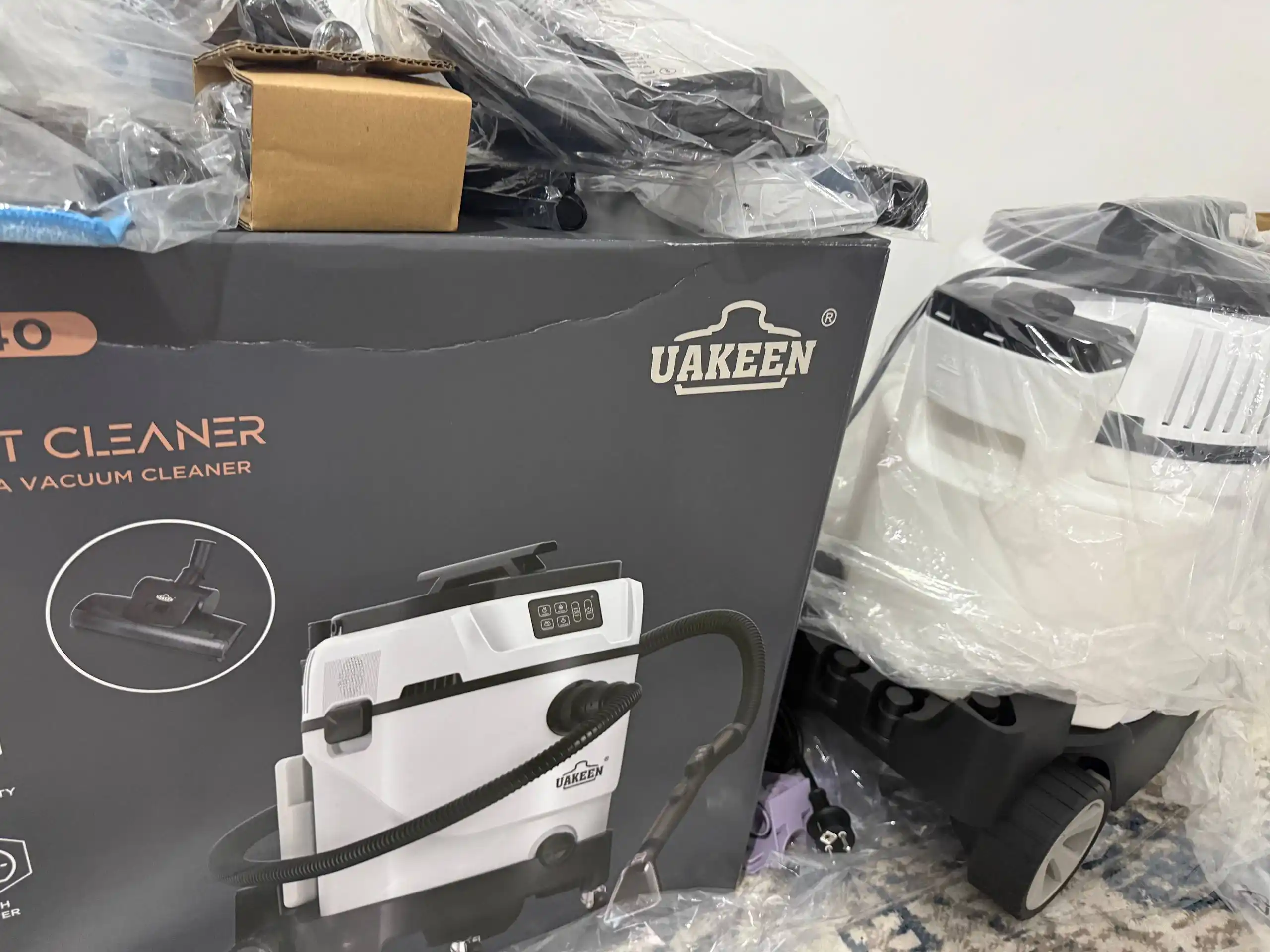 Моющий пылесос Uakeen ZL-942 Steam CarpetCleaner с аквафильтром для сухой и влажной уборки