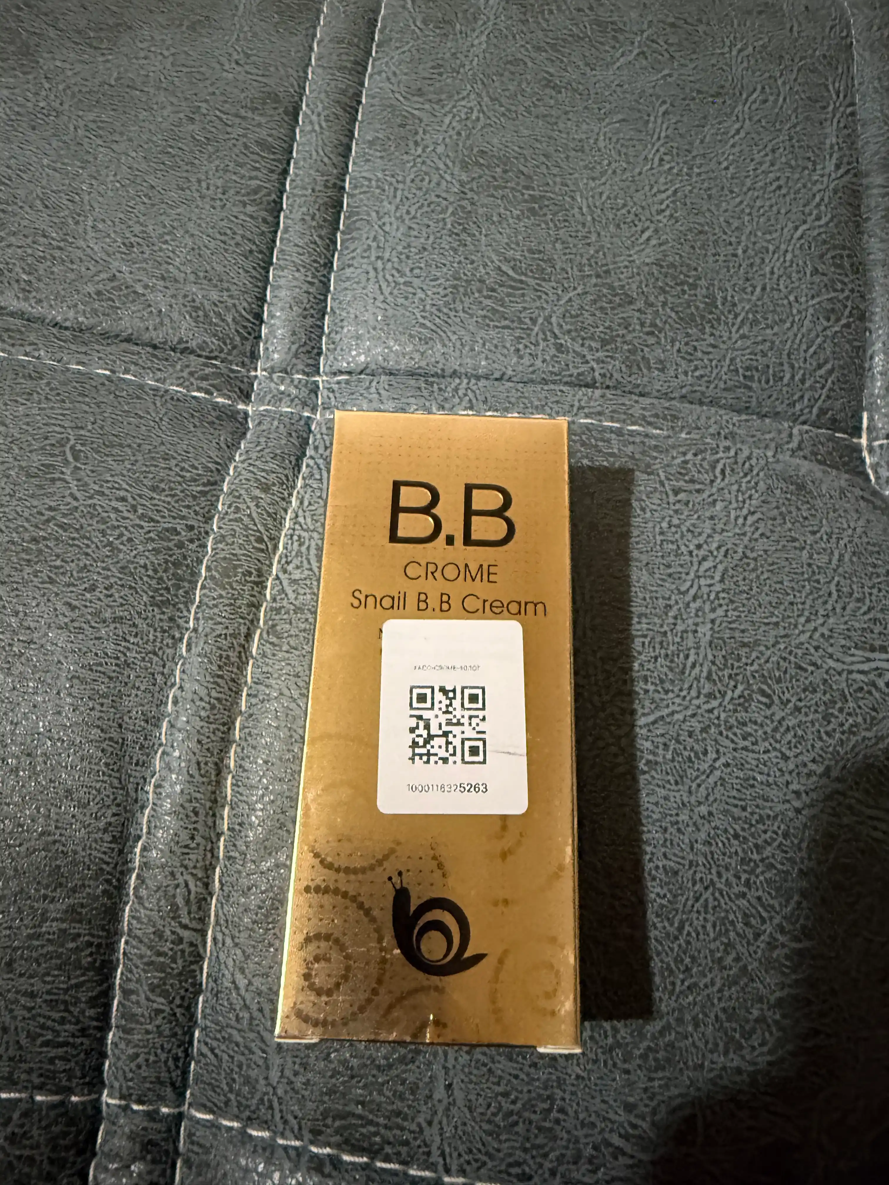 CROME SNAIL BB krem SPF50, с муцином улитки, отбеливающий тональный крем