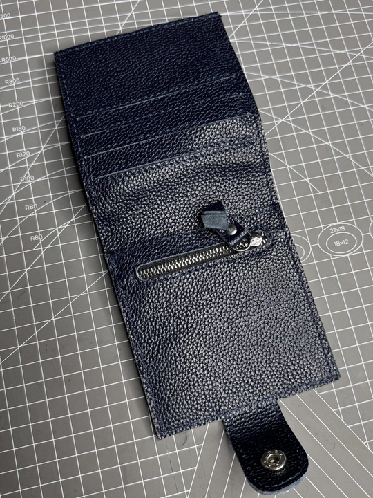 Koshelok hamyon kardholder karta va naqt pul uchun, tabiiy charm Black Gator, ixcham