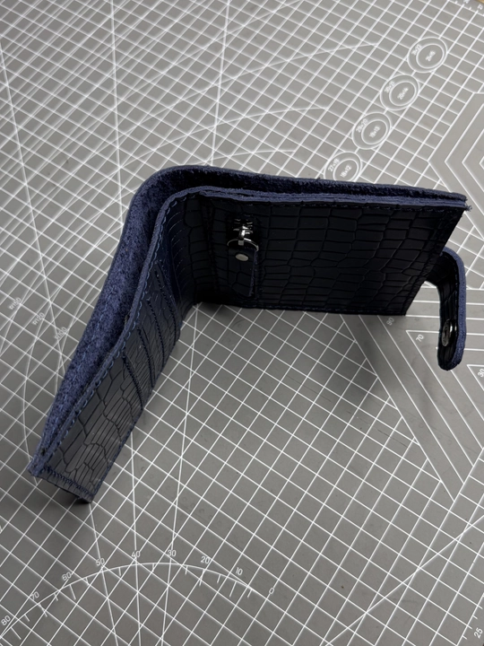 Koshelok hamyon kardholder karta va naqt pul uchun, tabiiy charm Black Gator, ixcham