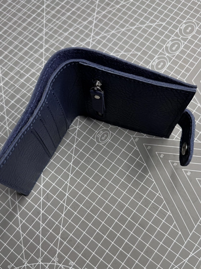 Koshelok hamyon kardholder karta va naqt pul uchun, tabiiy charm Black Gator, ixcham