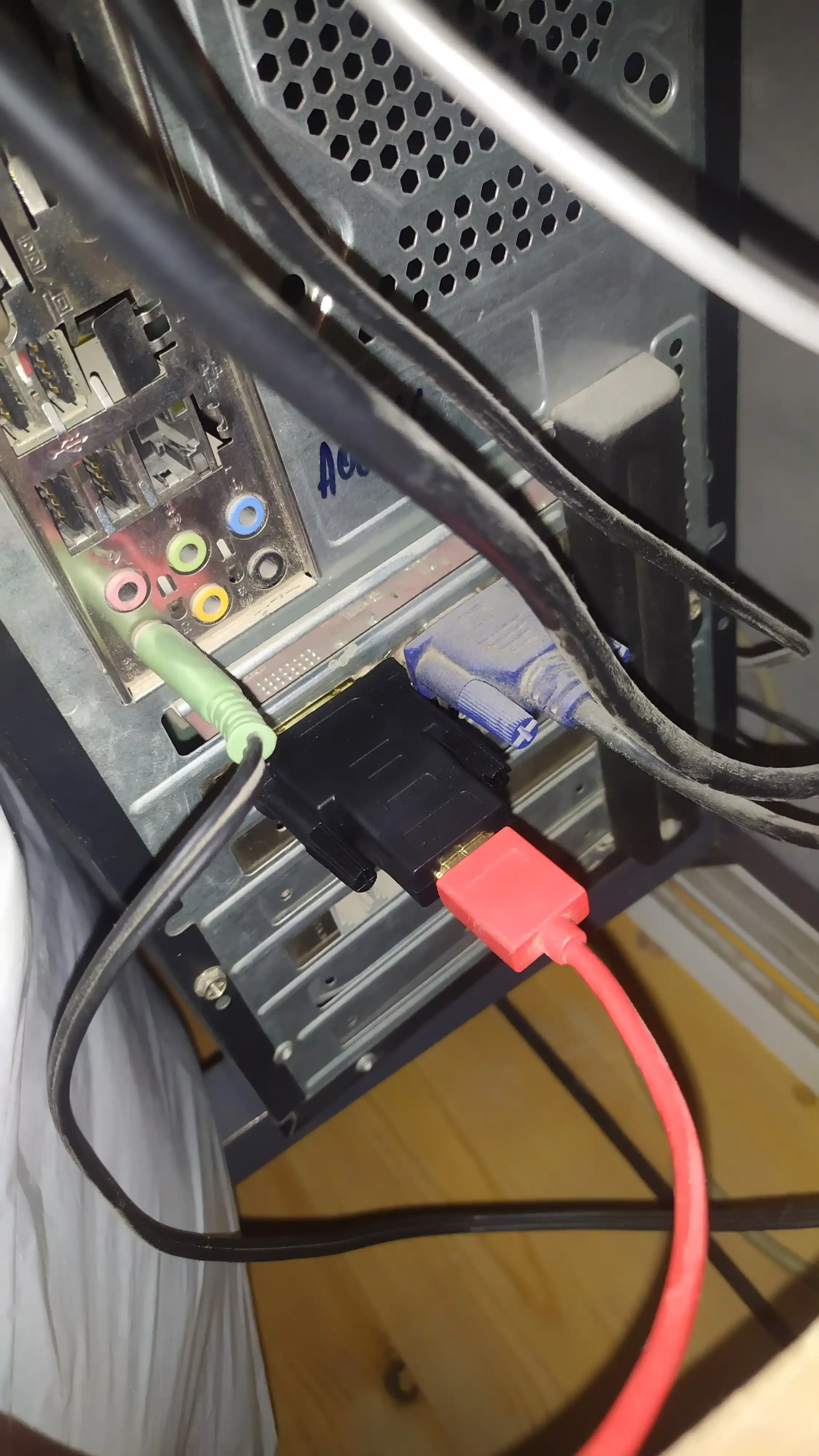Adapter HDMI F - DVI-D 24+1 M HDMI-dan DVI-ga minusli