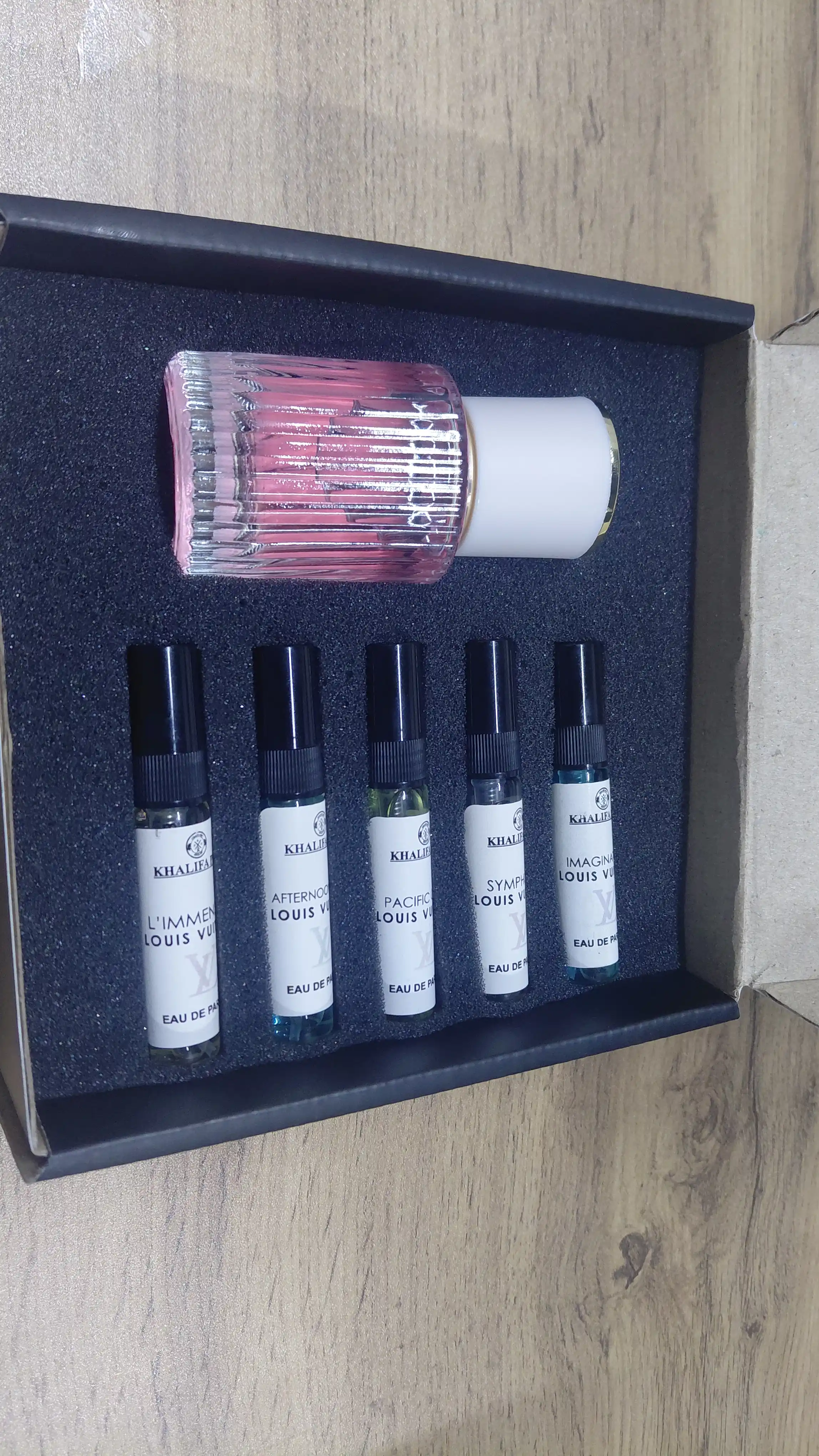 Unisex 21+ Eau de Parfum, унисекс парфюм для мужчин и женщин, стойкий