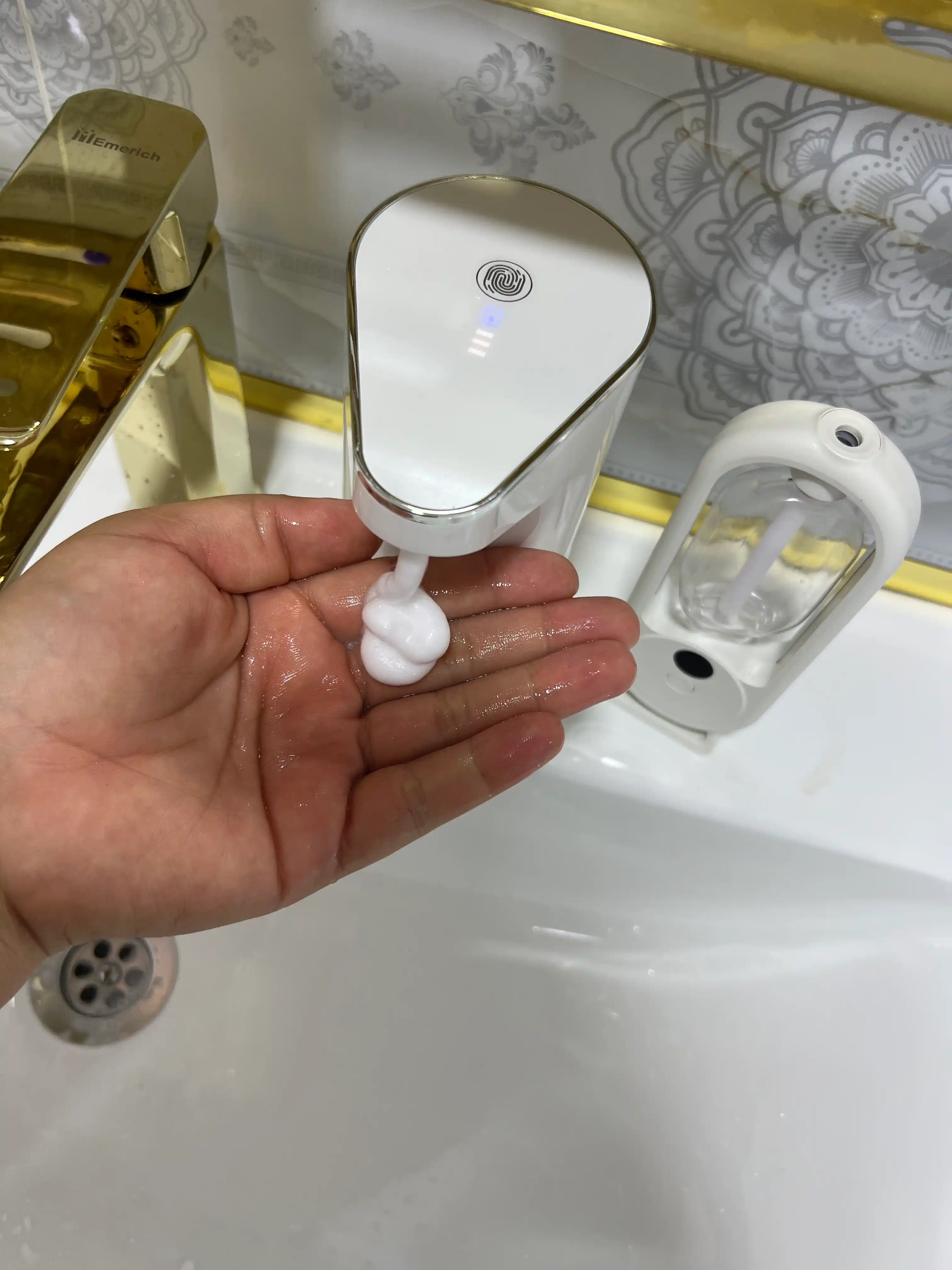 Suyuq sovun uchun sensorli avtomatik dozator ko'pikli, 350 ml, Type-C