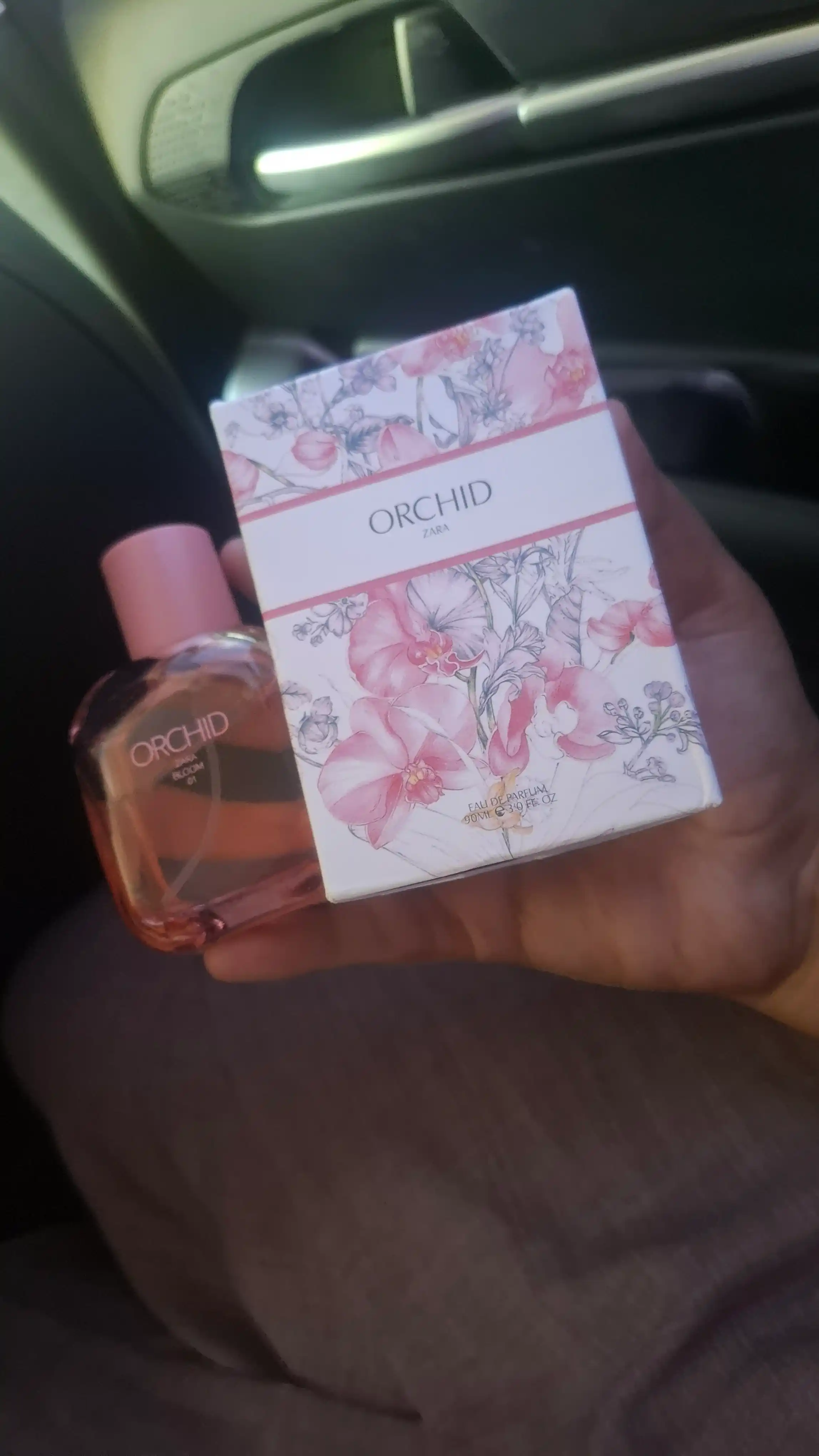 Zara Orchid — утонченный женский аромат с нежными цветочными нотами