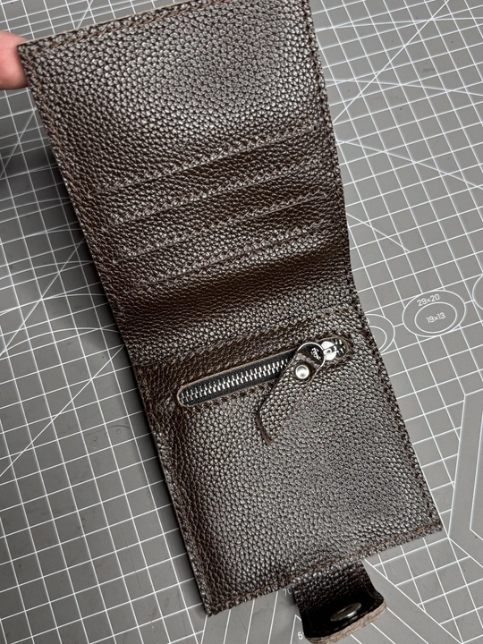 Koshelok hamyon kardholder karta va naqt pul uchun, tabiiy charm Black Gator, ixcham
