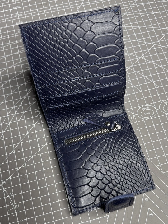 Koshelok hamyon kardholder karta va naqt pul uchun, tabiiy charm Black Gator, ixcham