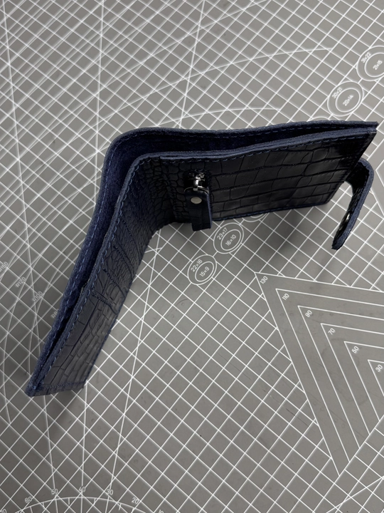 Koshelok hamyon kardholder karta va naqt pul uchun, tabiiy charm Black Gator, ixcham