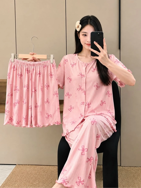 Ayollar uchun 3 qismli uy kiyimi to‘plami – bantikli, yengil va nafas oluvchi pijama - 