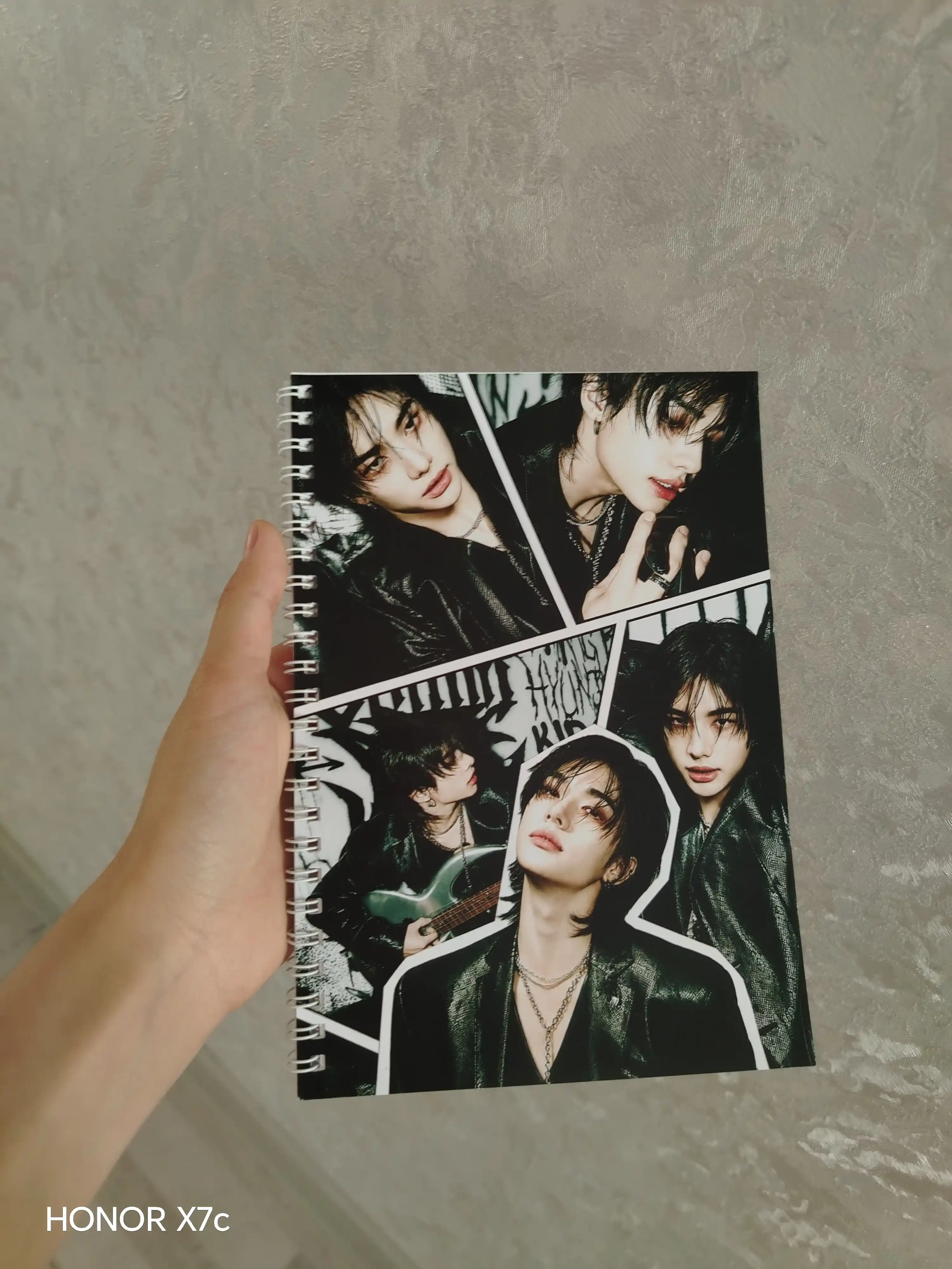 STRAY KIDS, K-POP, Bloknot va Planner 2 tasi 1 da - 30 varaqli, 2 bo'limli