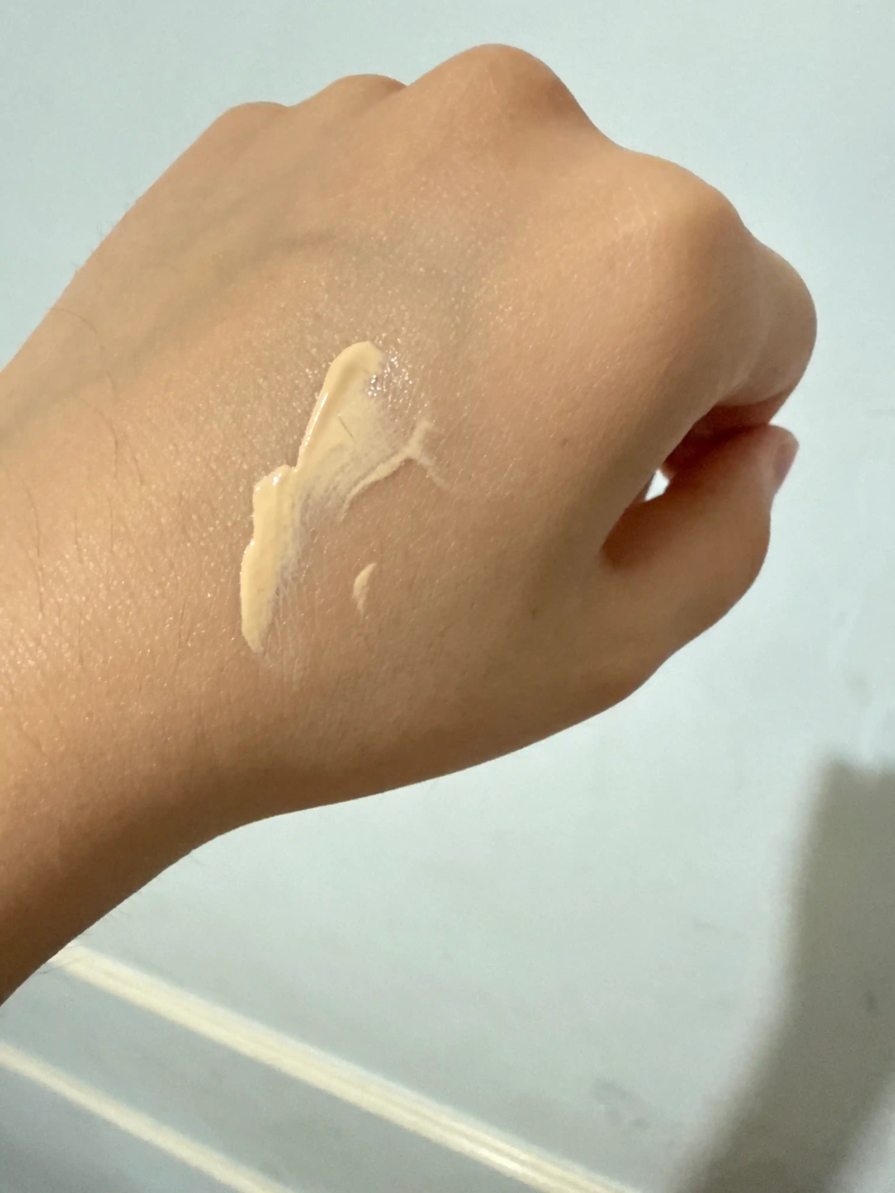 SKIN1004 Centella Velvet rang beruvchi quyoshdan himoya qiluvchi krem, mat qoplamali SPF50