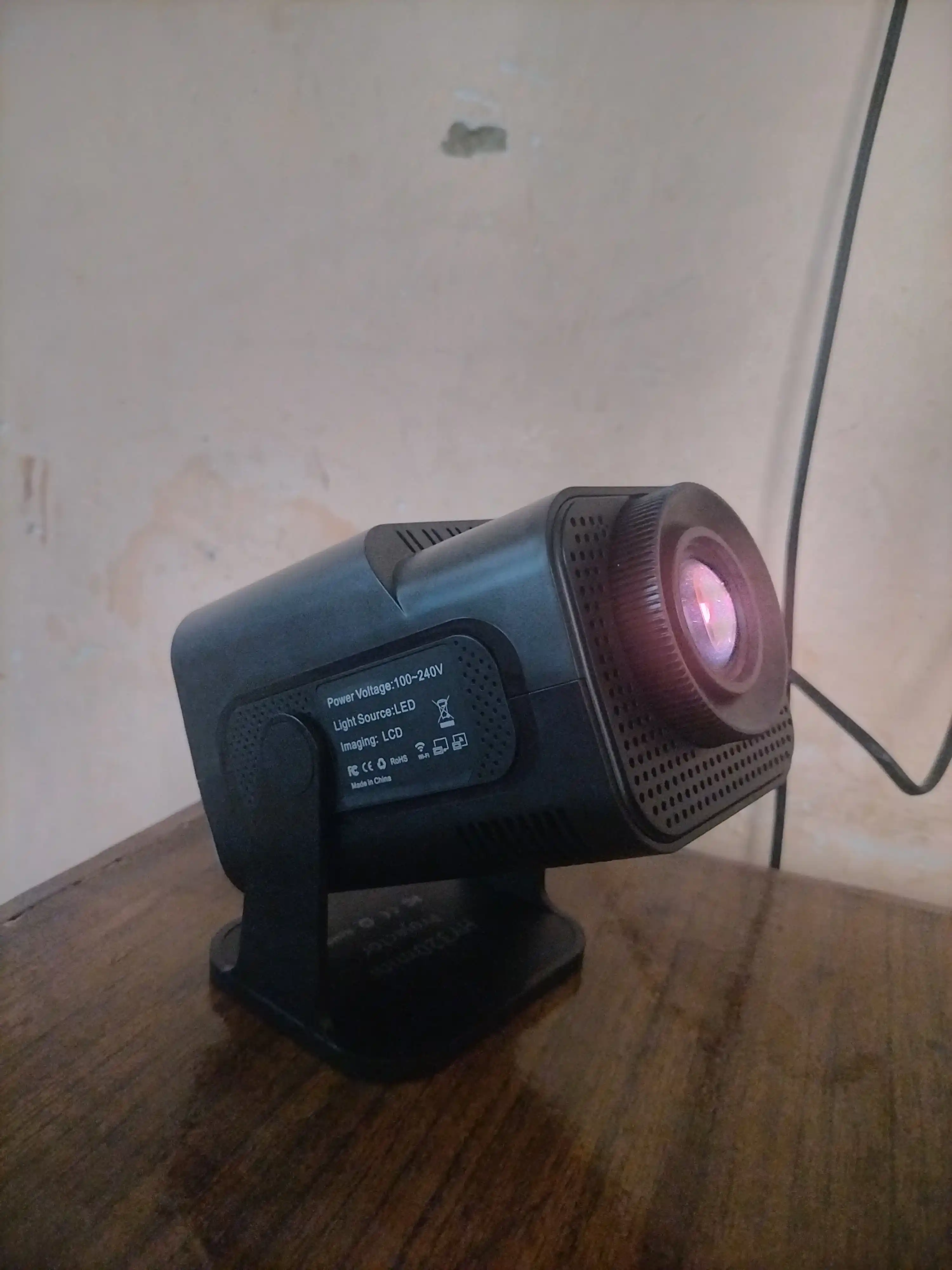 Smart proektor HY320 Mini proyektor HY350 max Mini uy kinoteatri, portativ, Wi-Fi, Android