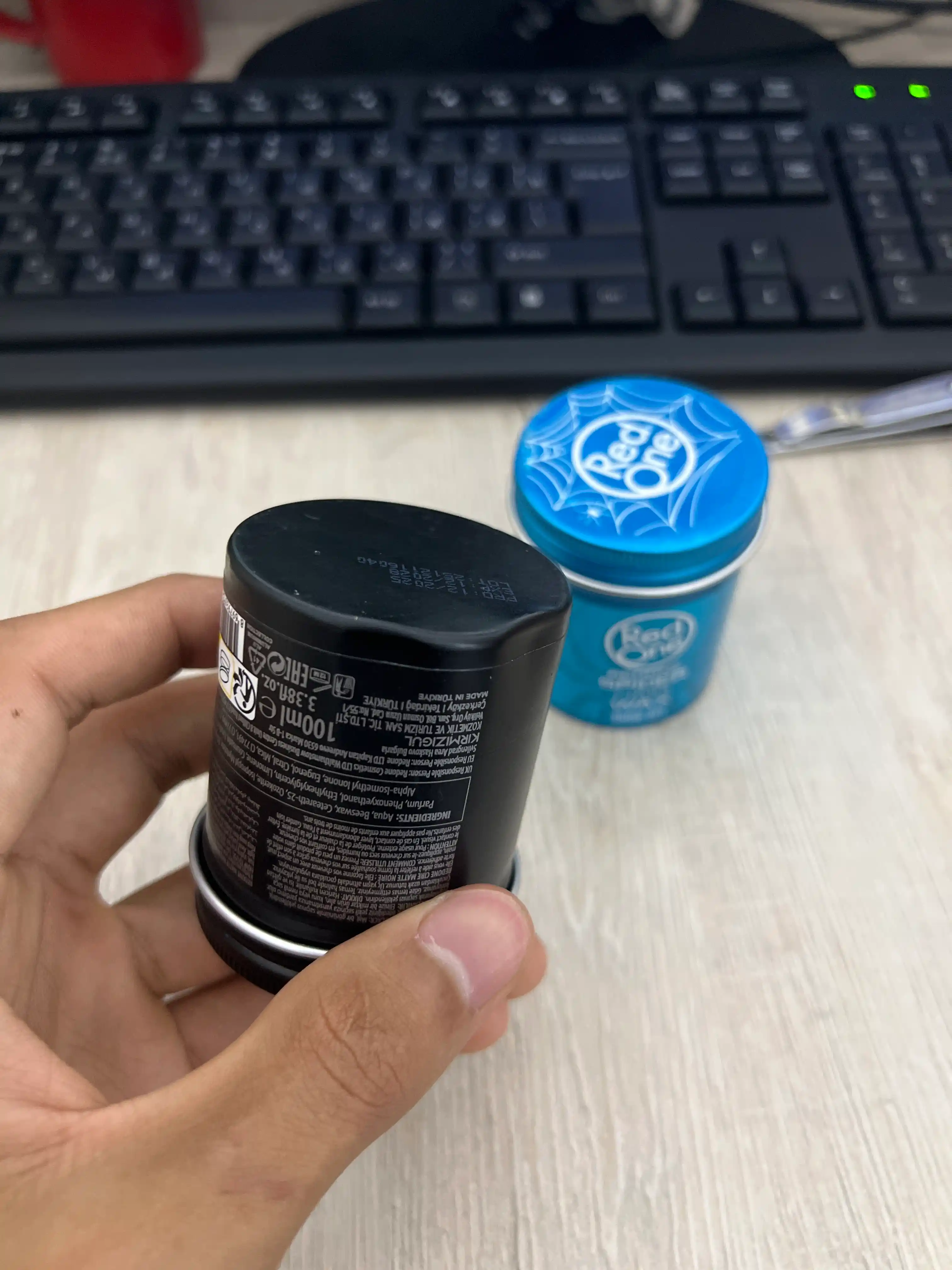 Воск паутинка для укладки волос RedOne Spider Hair Wax, 100 мл