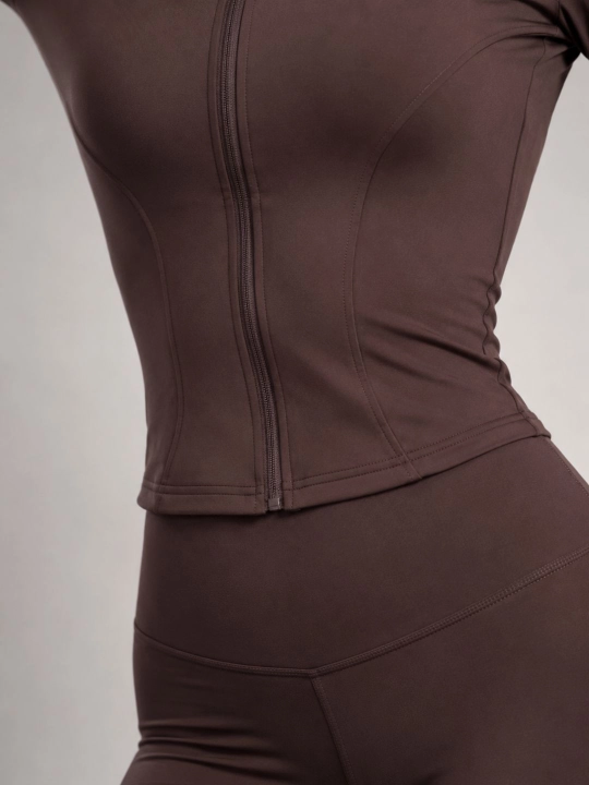 Рашгард — женский спортивный костюм на молнии, размеры: M–XXL (46-52)