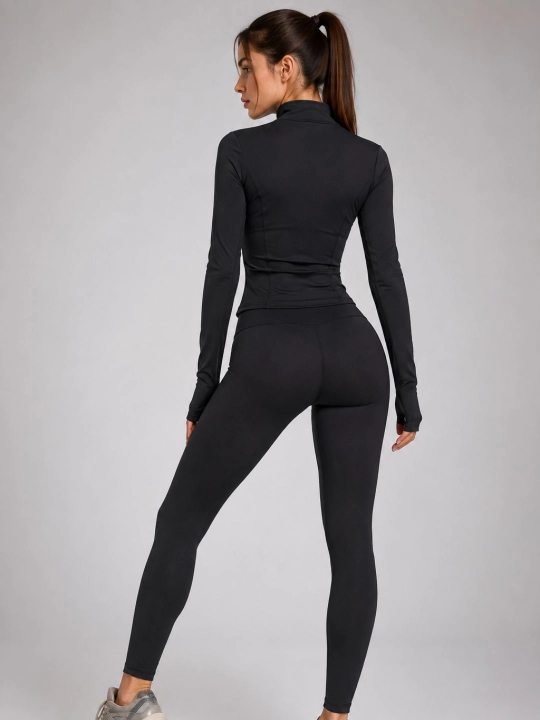 Rashgard — ayollar uchun fermuarli sport kostyumi, o'lchamlari: M–XXL (46-52)