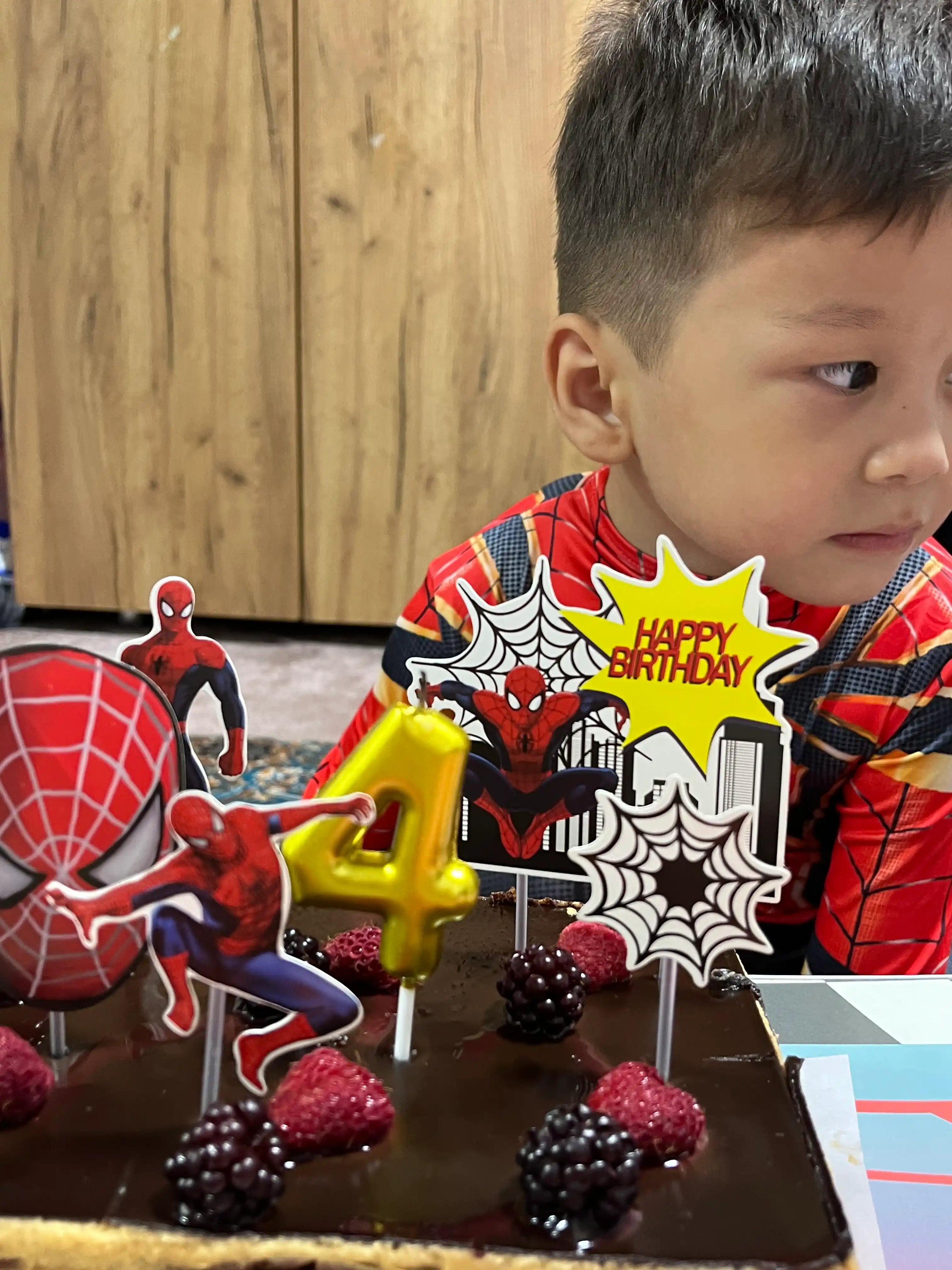 Tort uchun topper to‘plami Spider-Man, O‘rgimchak odam bayram bezagi