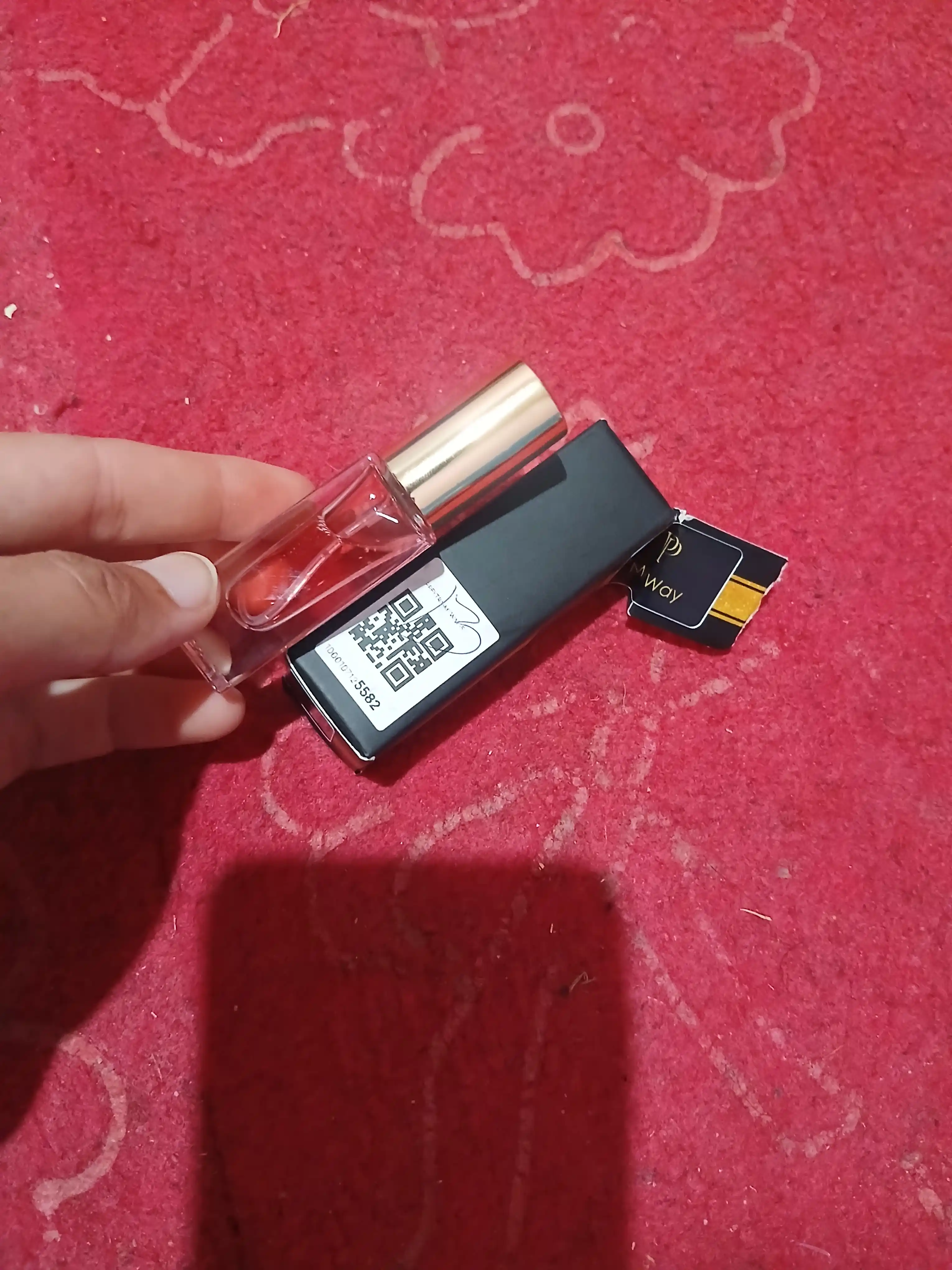 Atirlar ayollar, Libre Yves Saint Laurent ayollar uchun atir, Fransiya