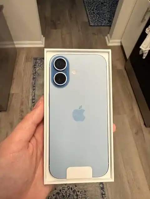 Смартфон Apple iPhone 17, 256 ГБ / 512 ГБ / 1 ТБ, SIM / e-SIM
