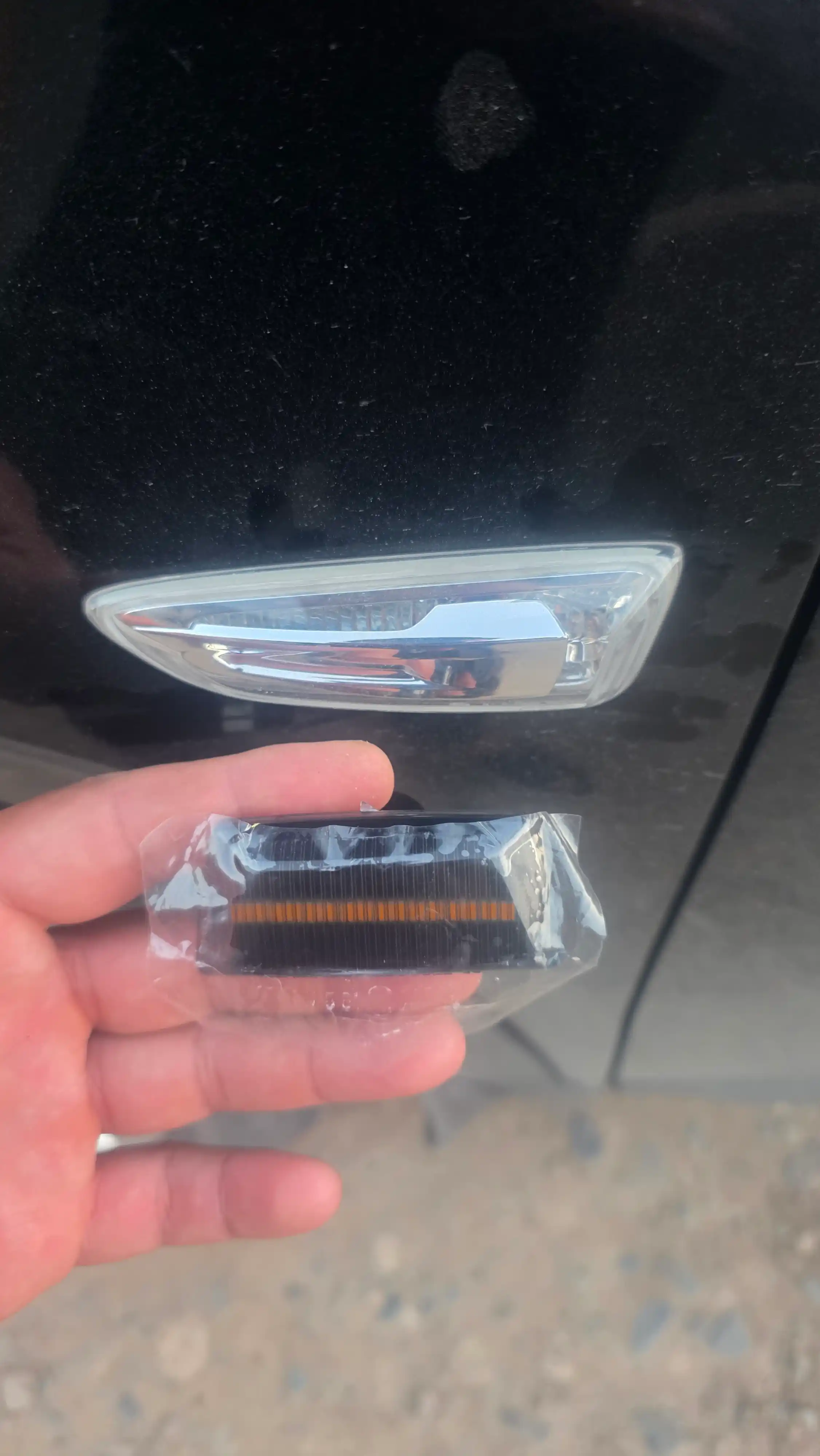 Chevrolet Onix va Tracker 2 avtomobillari uchun zamonaviy LED yon burilish chirog‘i