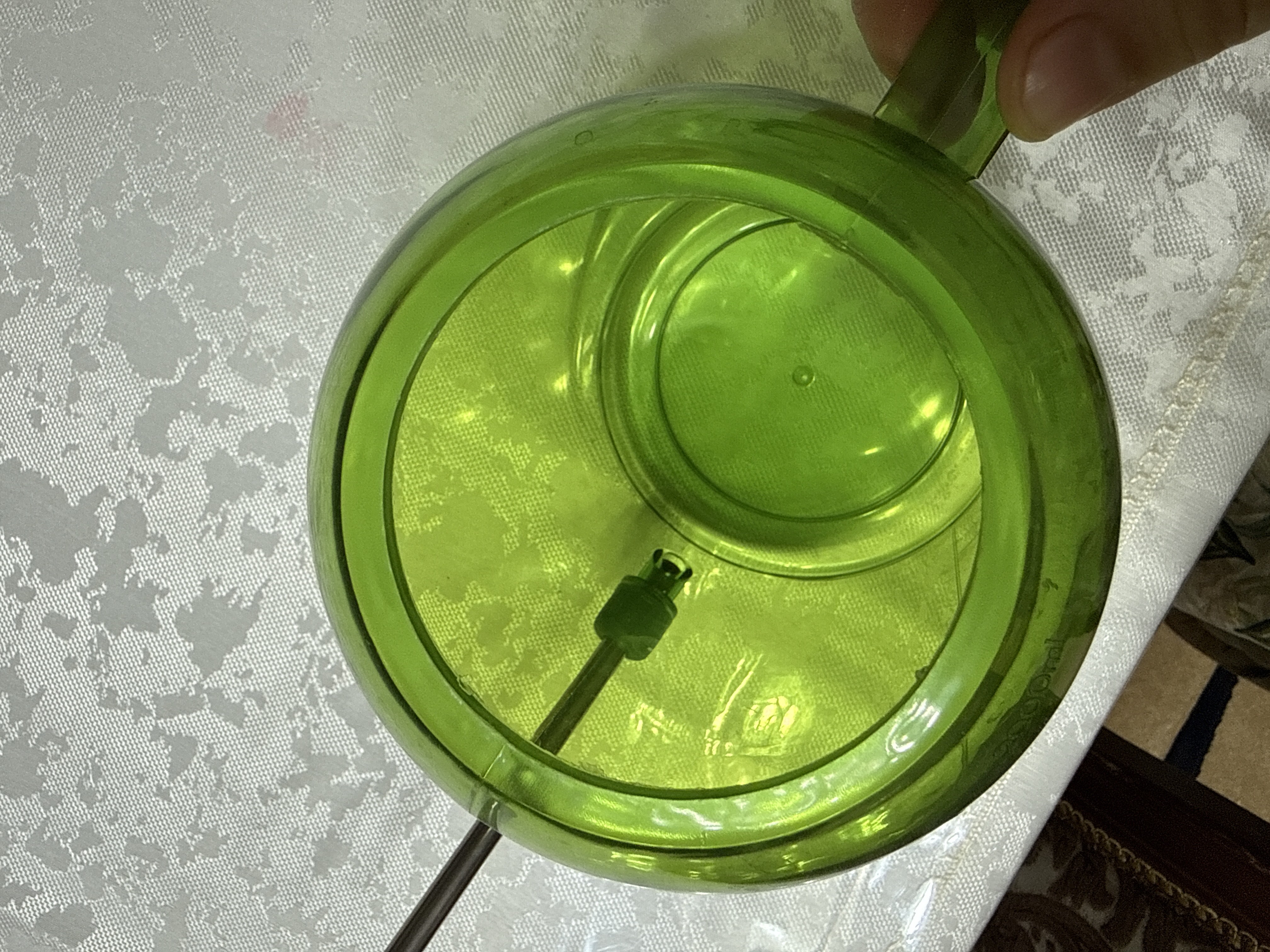 Gullar va o‘simliklar uchun leyka, bog‘ uchun sug‘orish idishi, 1,5 litr, 2 litr