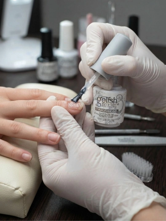 Tirnoqlarni mustahkamlash va ta'mirlash uchun gel Structure Gel GELISH 15 ml