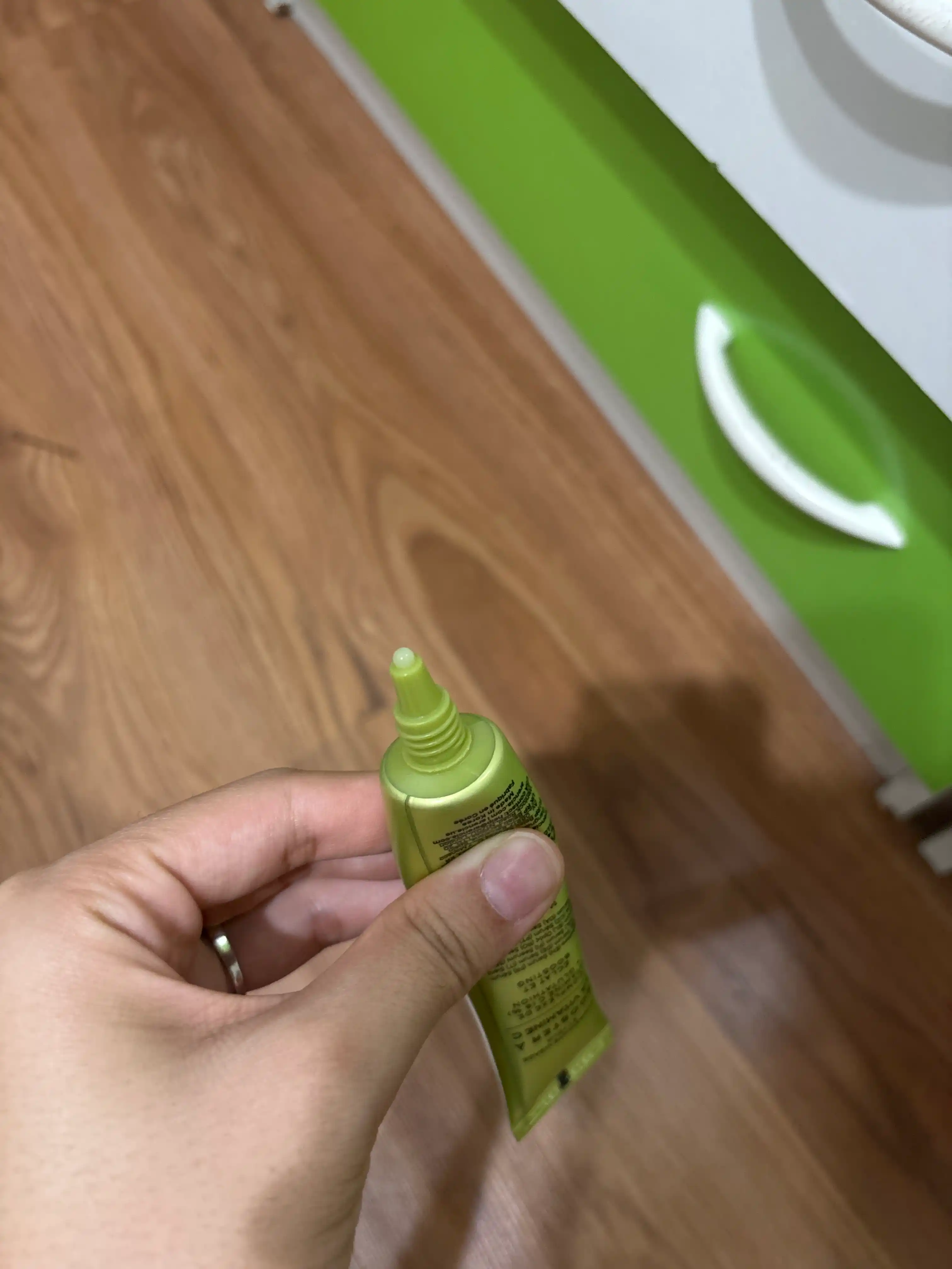 Arencia Vitamin C Glow Serum — teri rangini tekislovchi vitaminli zardob