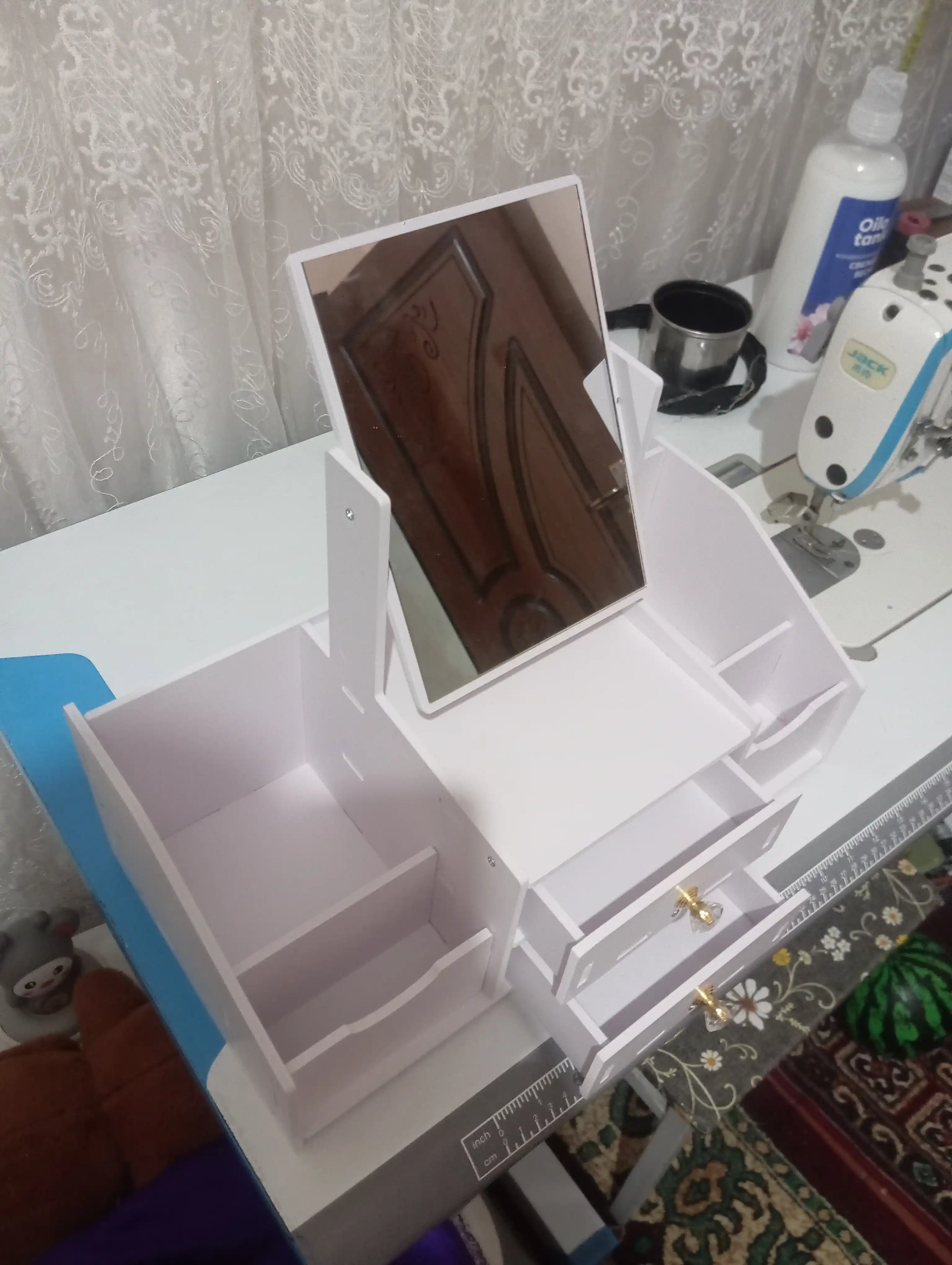 Комод органайзер для косметики с зеркалом : шкатулка для украшений и хранения вещей