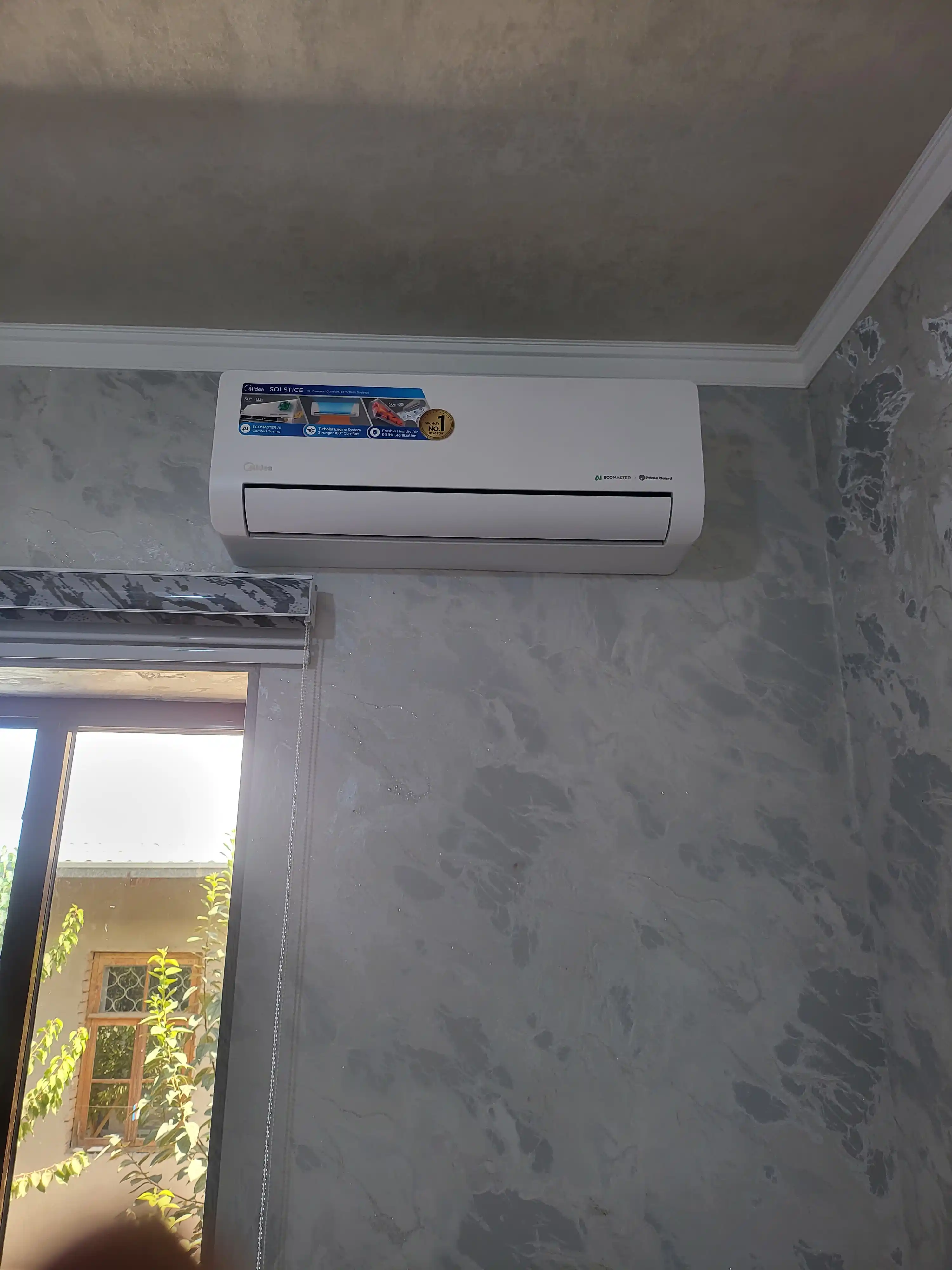 Кондиционер Midea ALBA PRO Inverter, тихий, экономия до 30%, низкое напряжение