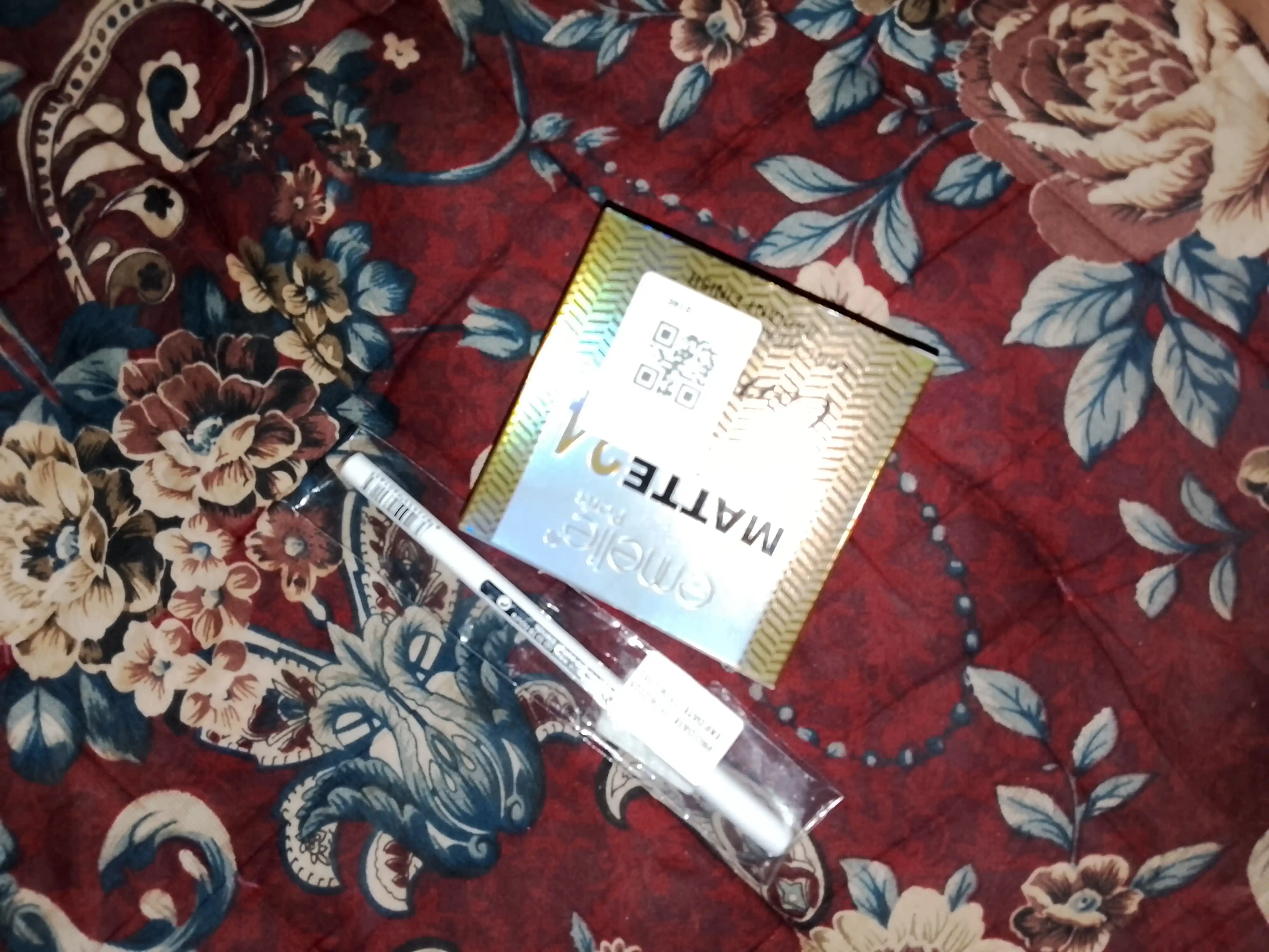 Пудра для лица, Emelie Professional Mattifying Face Powder — матирующая пудра