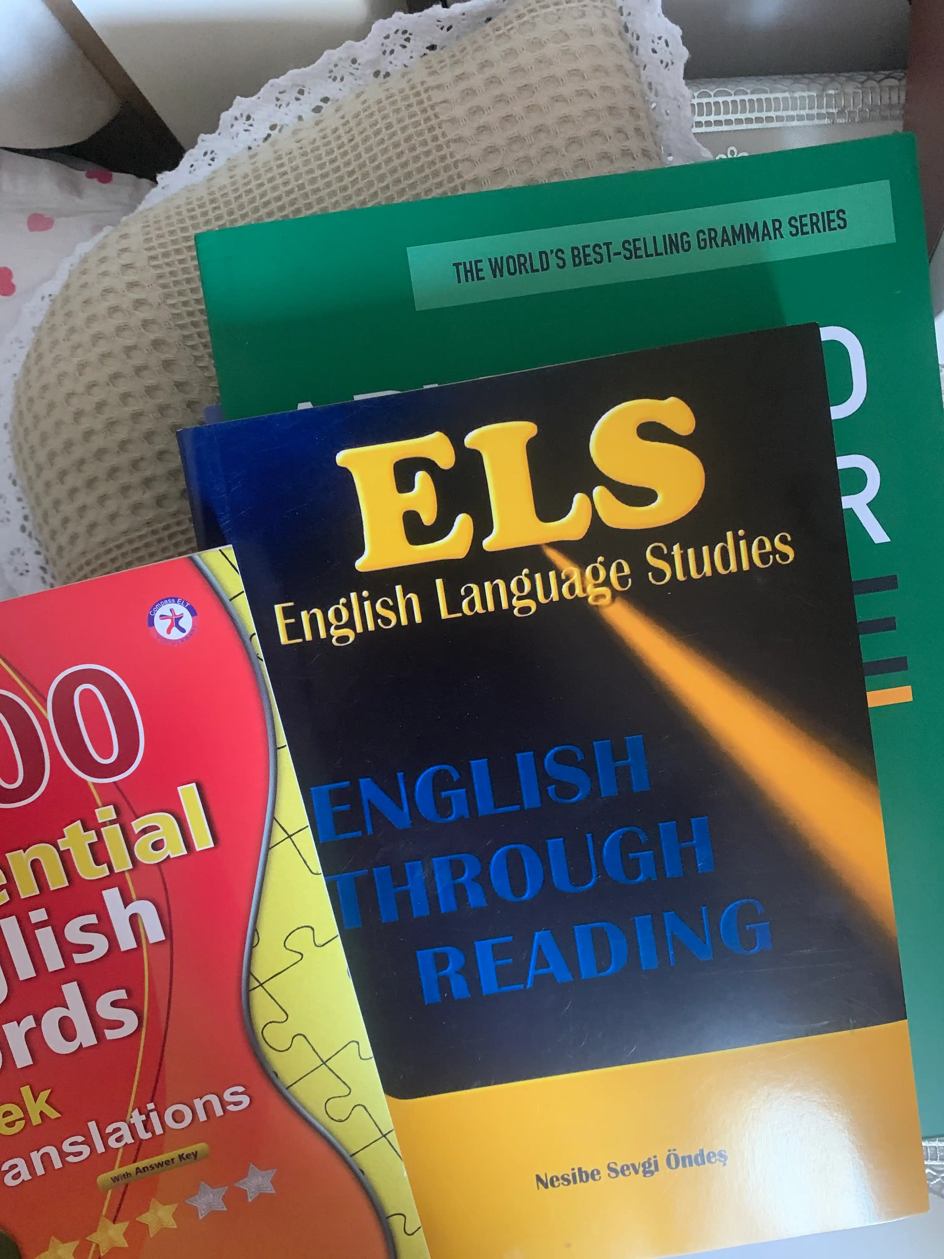 ELS — English Through Reading, A4