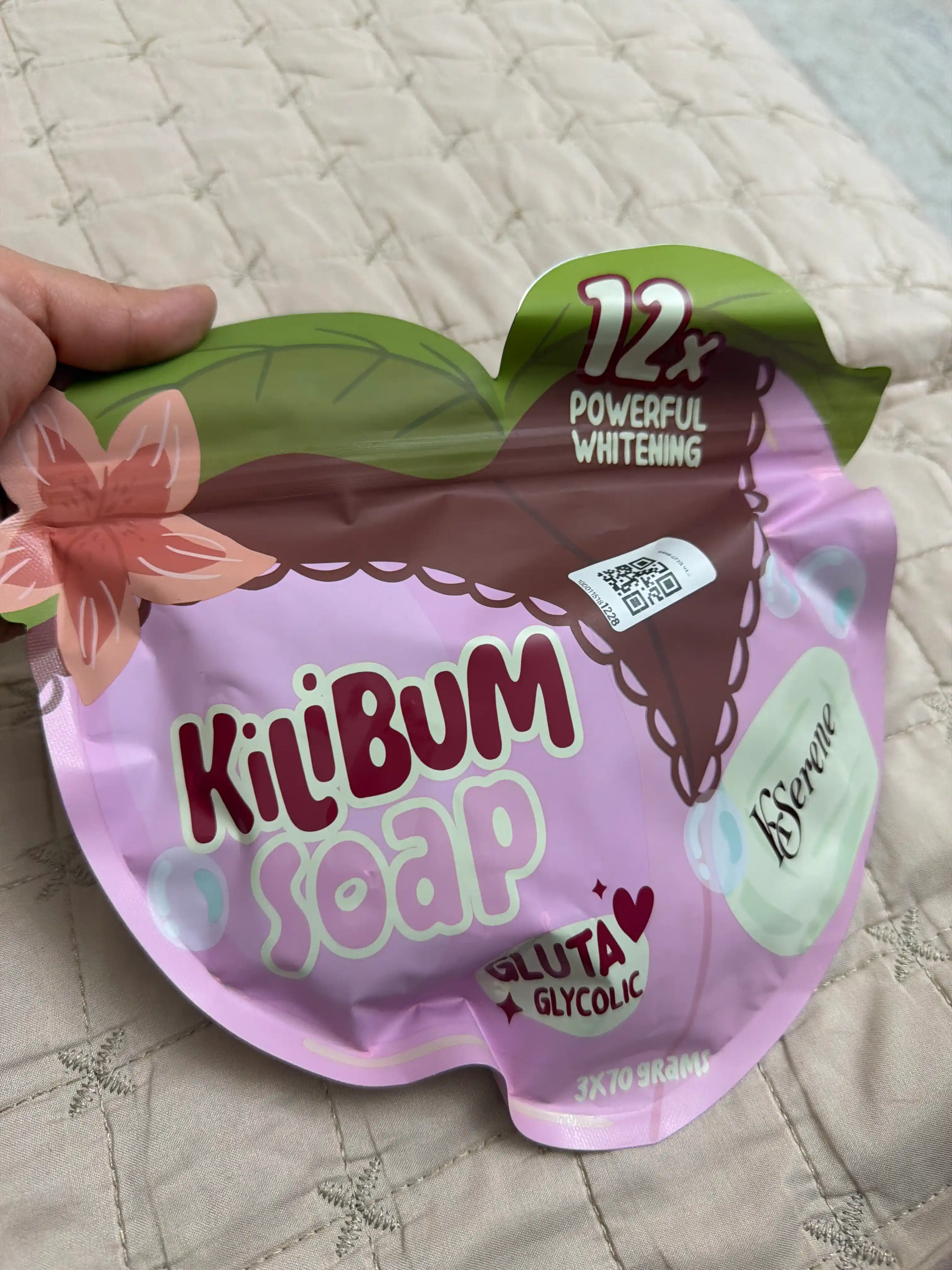 Yuz va tana uchun oqartiruvchi sovun, glutation va glikol kislotasi bilan