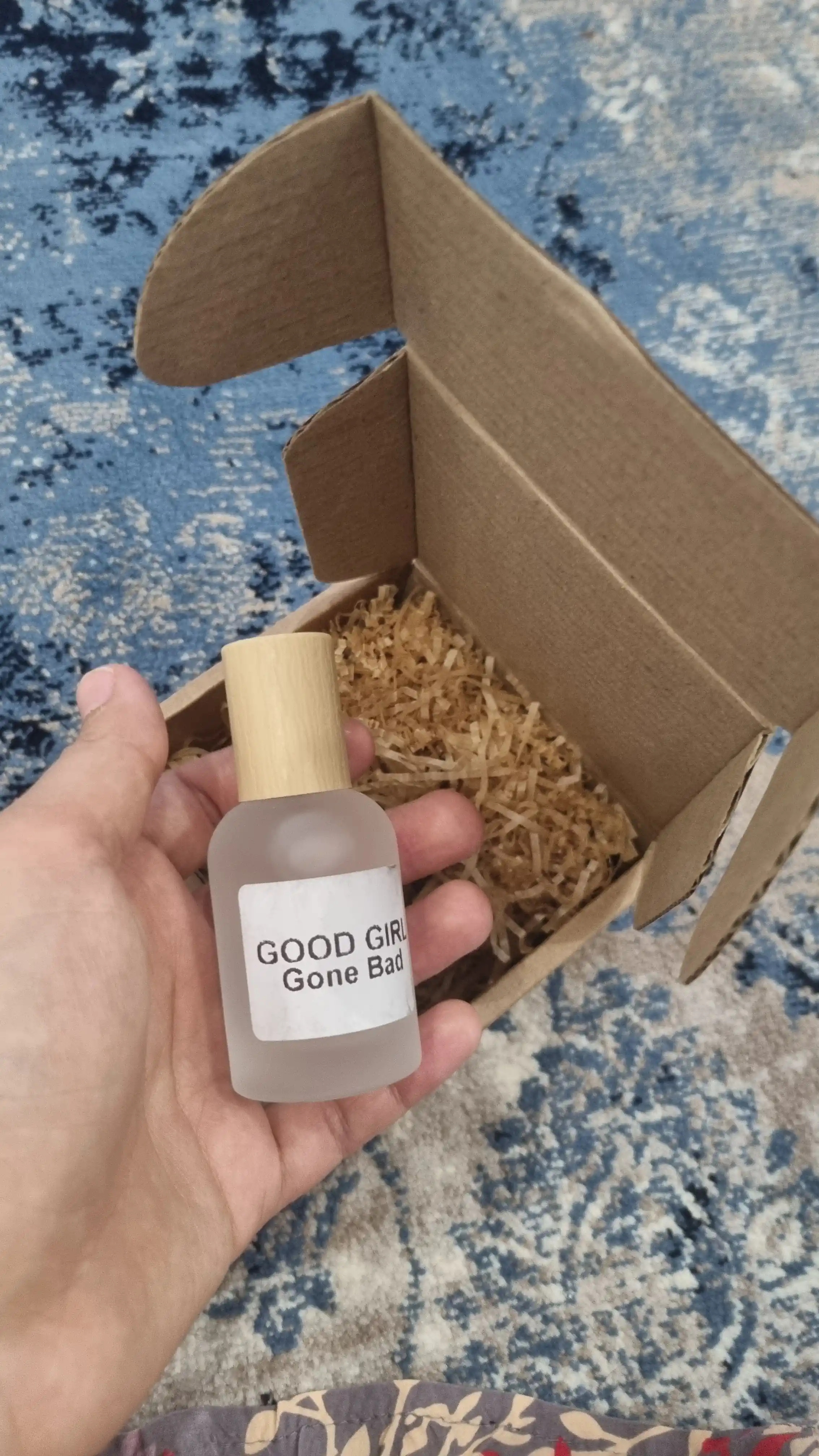 Atir Good Girl ayollar uchun, Kilian ayollar parfyumi, probnik atirlar