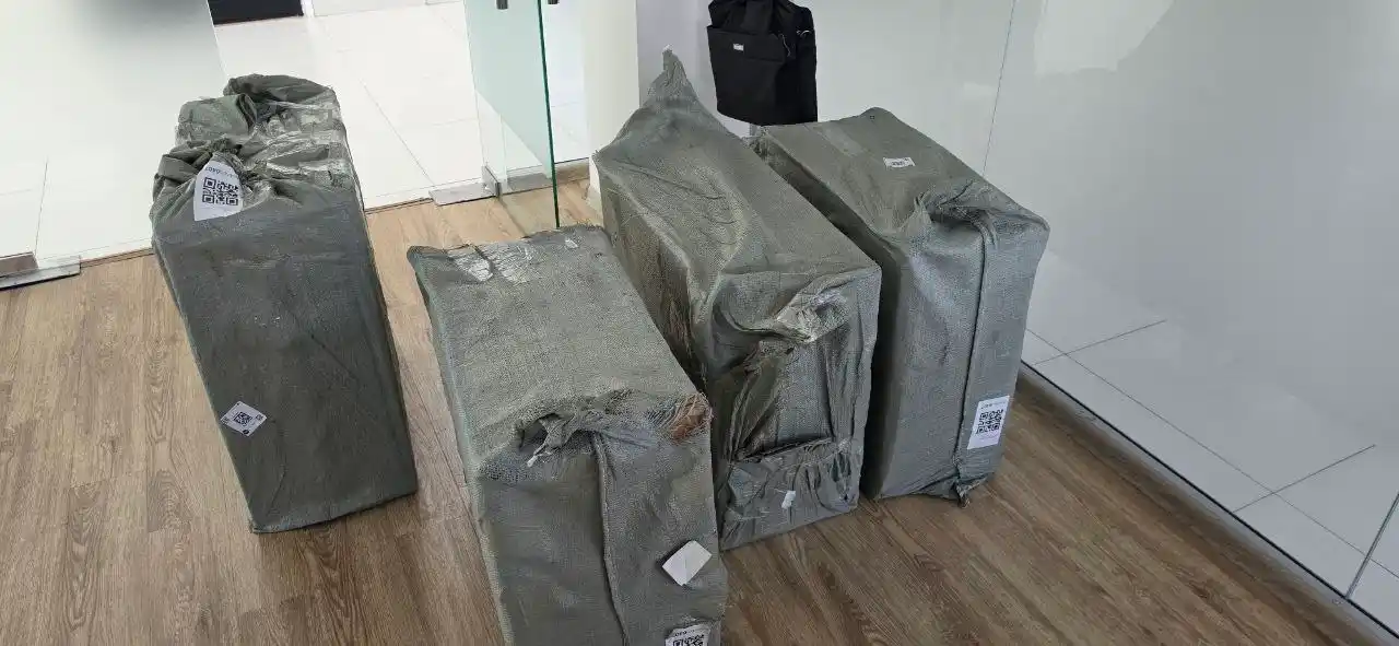 Uy va ofis uchun mo‘ljallangan ergonomik, tirsak tayanchi va sozlanadigan kreslosi FIDGO
