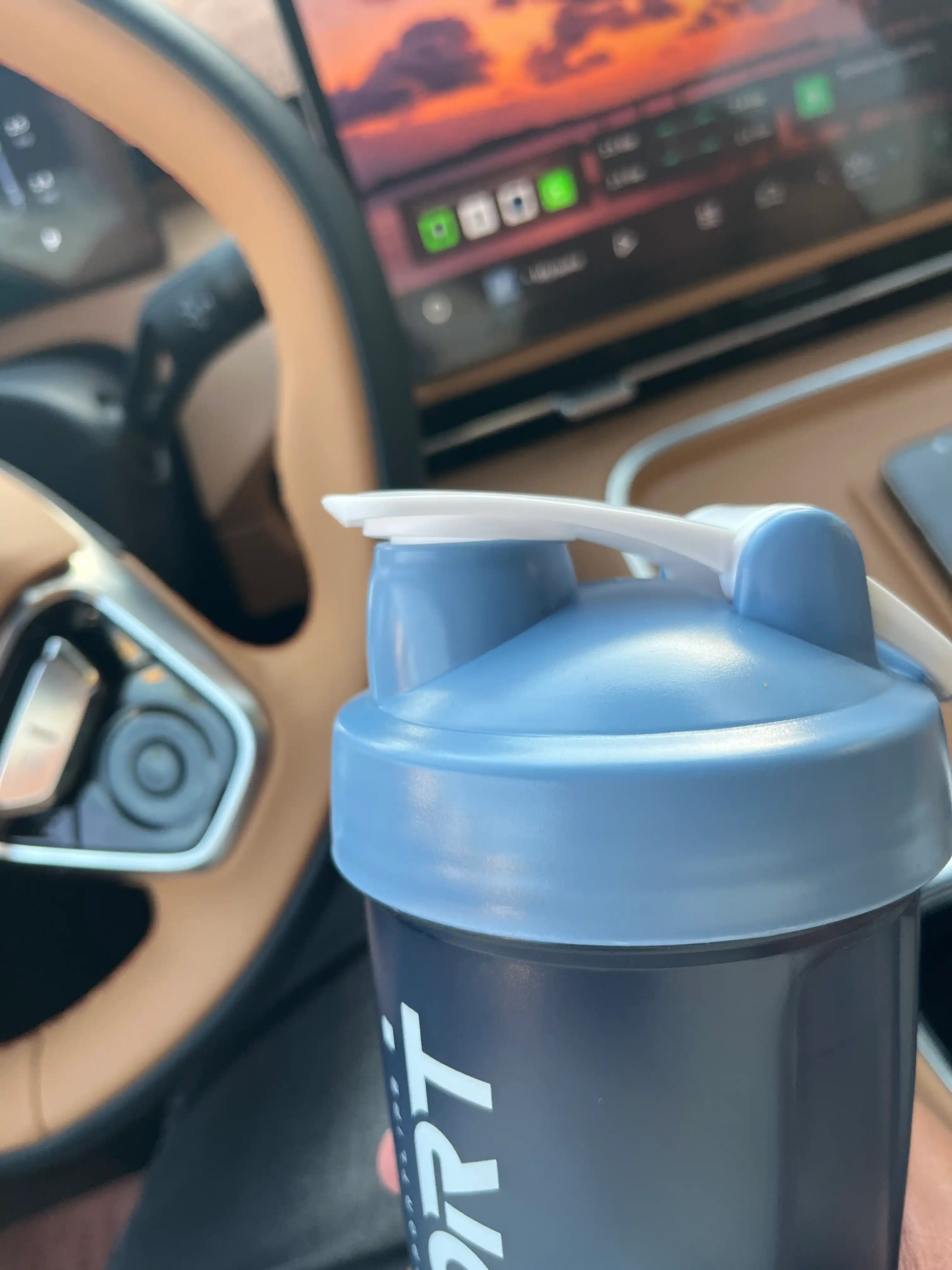 Sport uchun shayker butilka, spiral va protein uchun idishi bilan, 450 ml