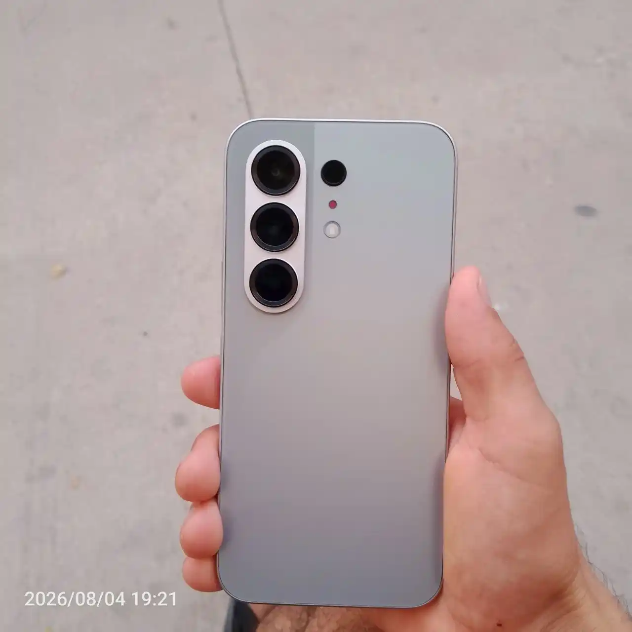 Смартфон камерофон TECNO CAMON 50 и 50 Pro, 8/256 GB, AMOLED 144 Hz