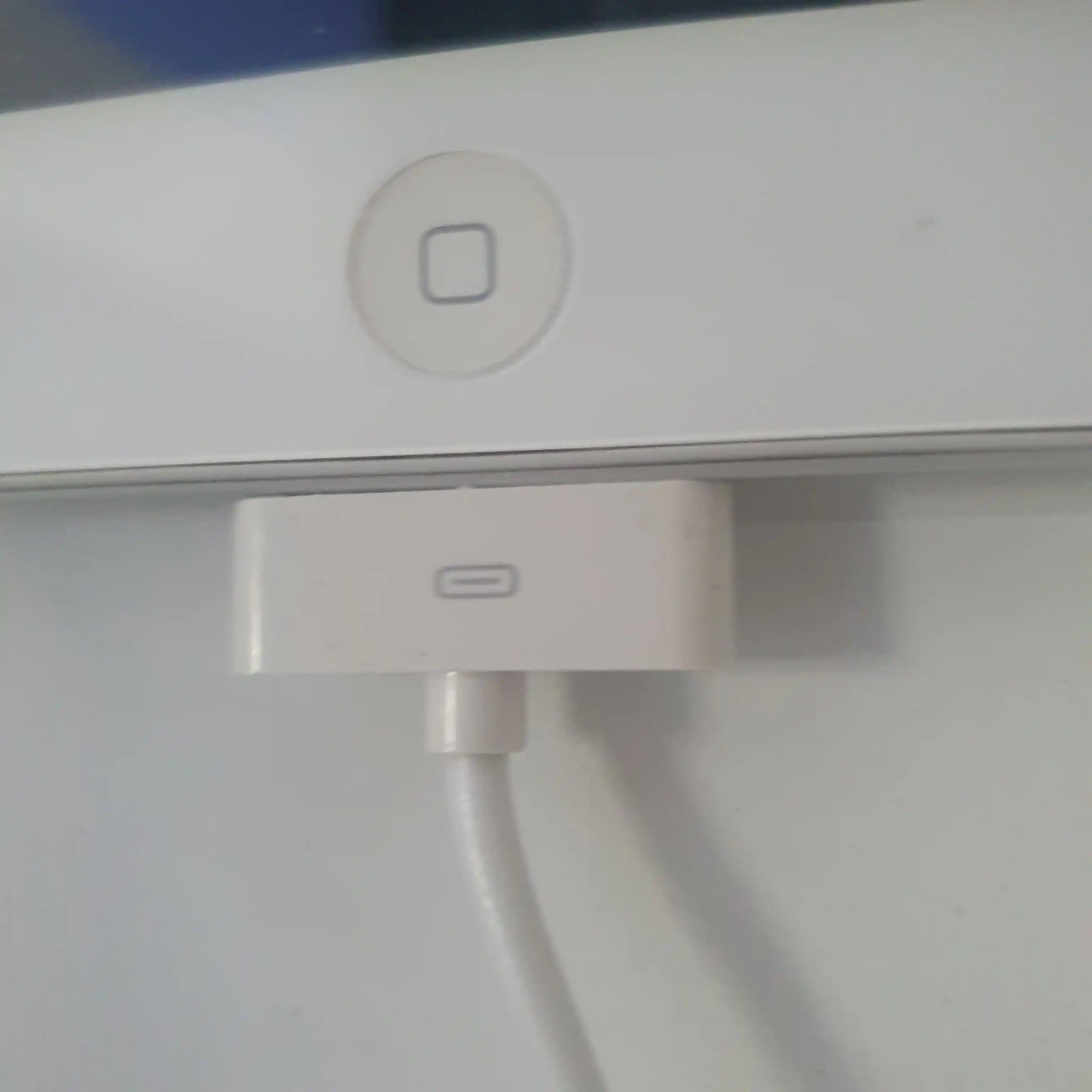 Зарядный кабель для iPhone 4
