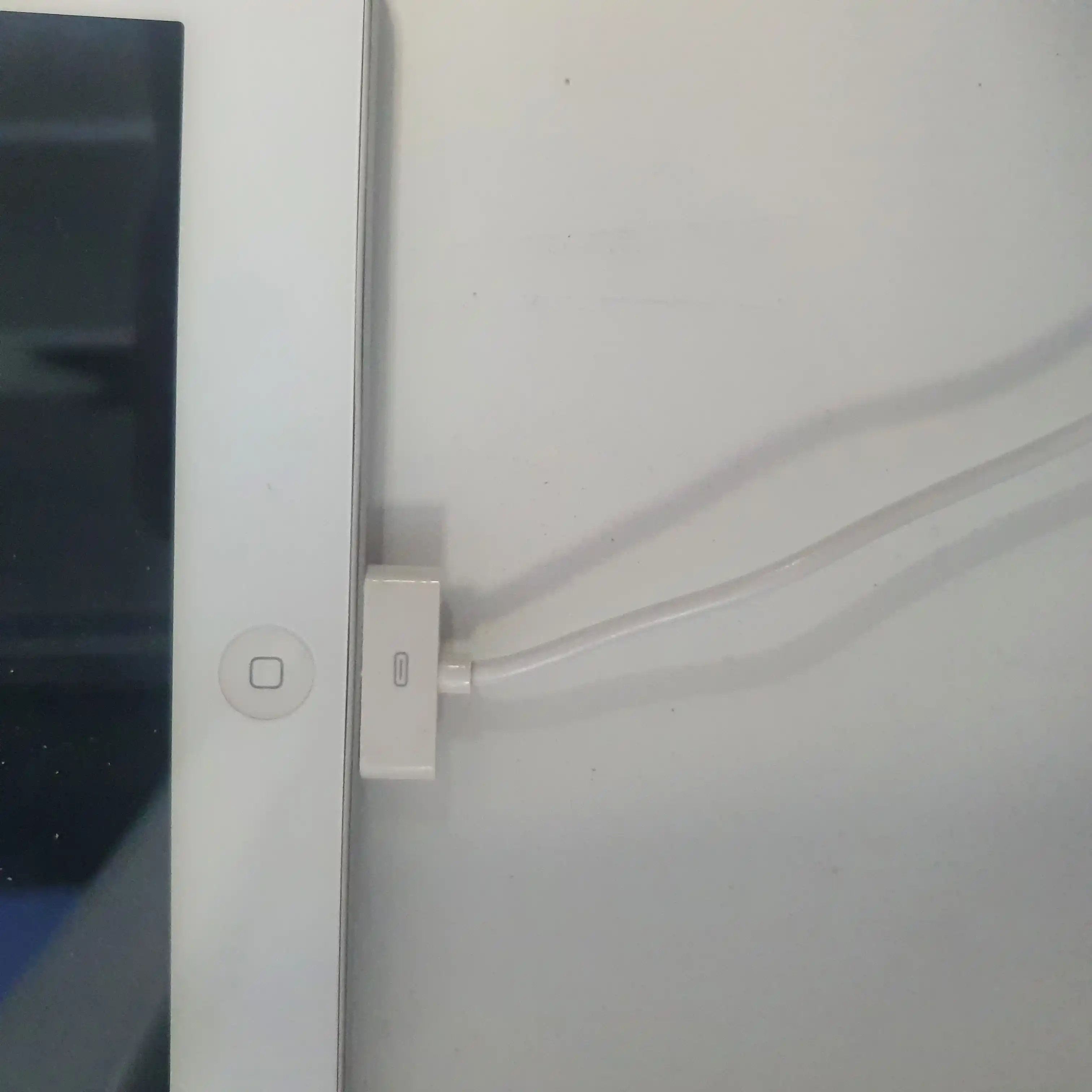 Зарядный кабель для iPhone 4