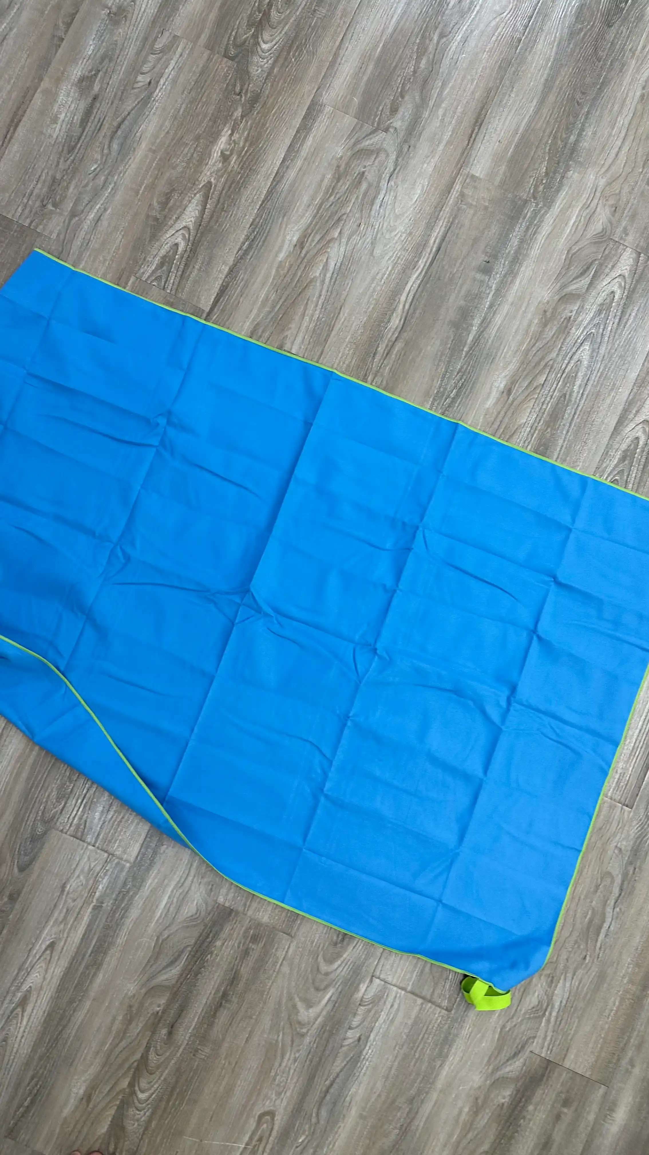 Mikrofiberdan sport sochiq, 80 * 130, tez quriydigan, fitnes, plyaj, basseyn uchun, yengil